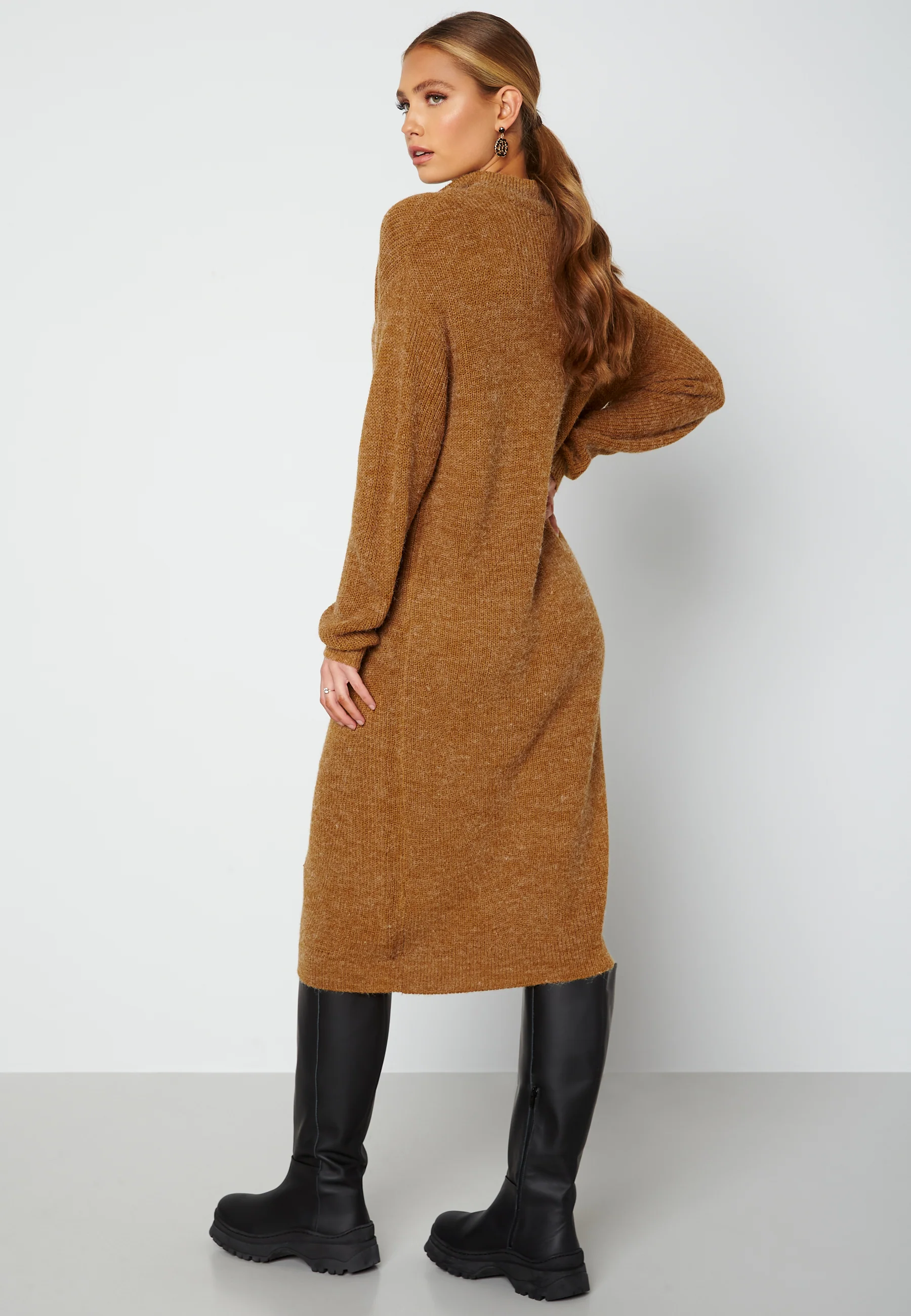 Novo Knitted Dress - Image 3
