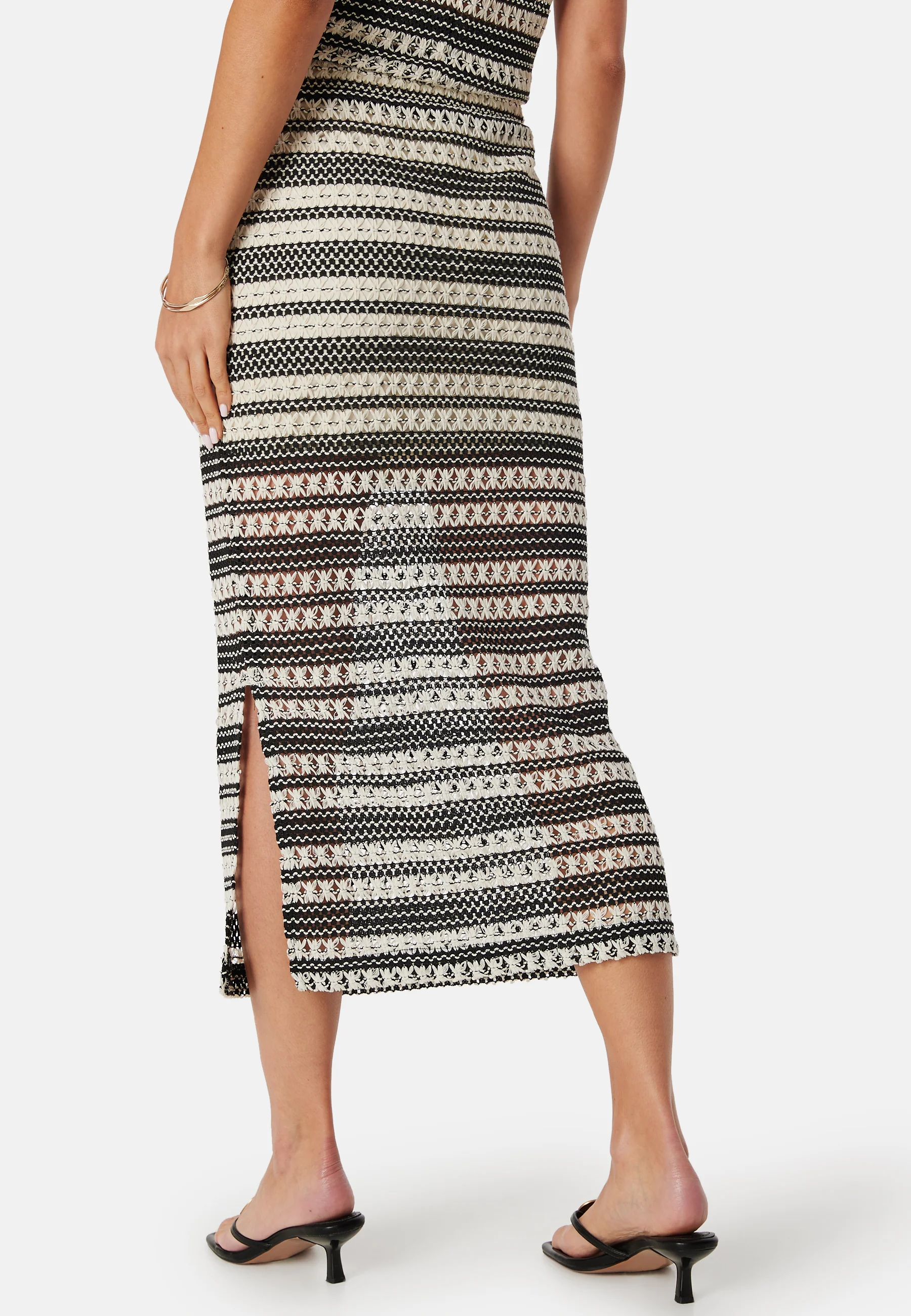 Objarthine HW Skirt - Image 2