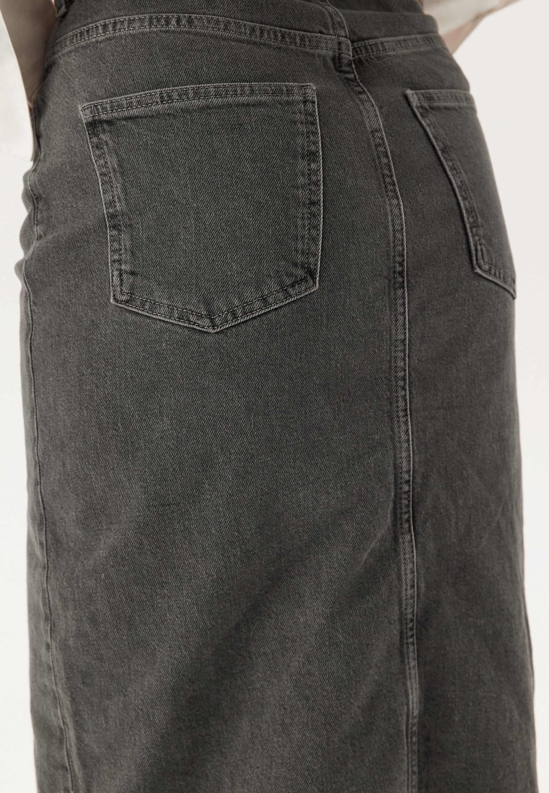 Objellen Midi Denim Skirt - Image 4