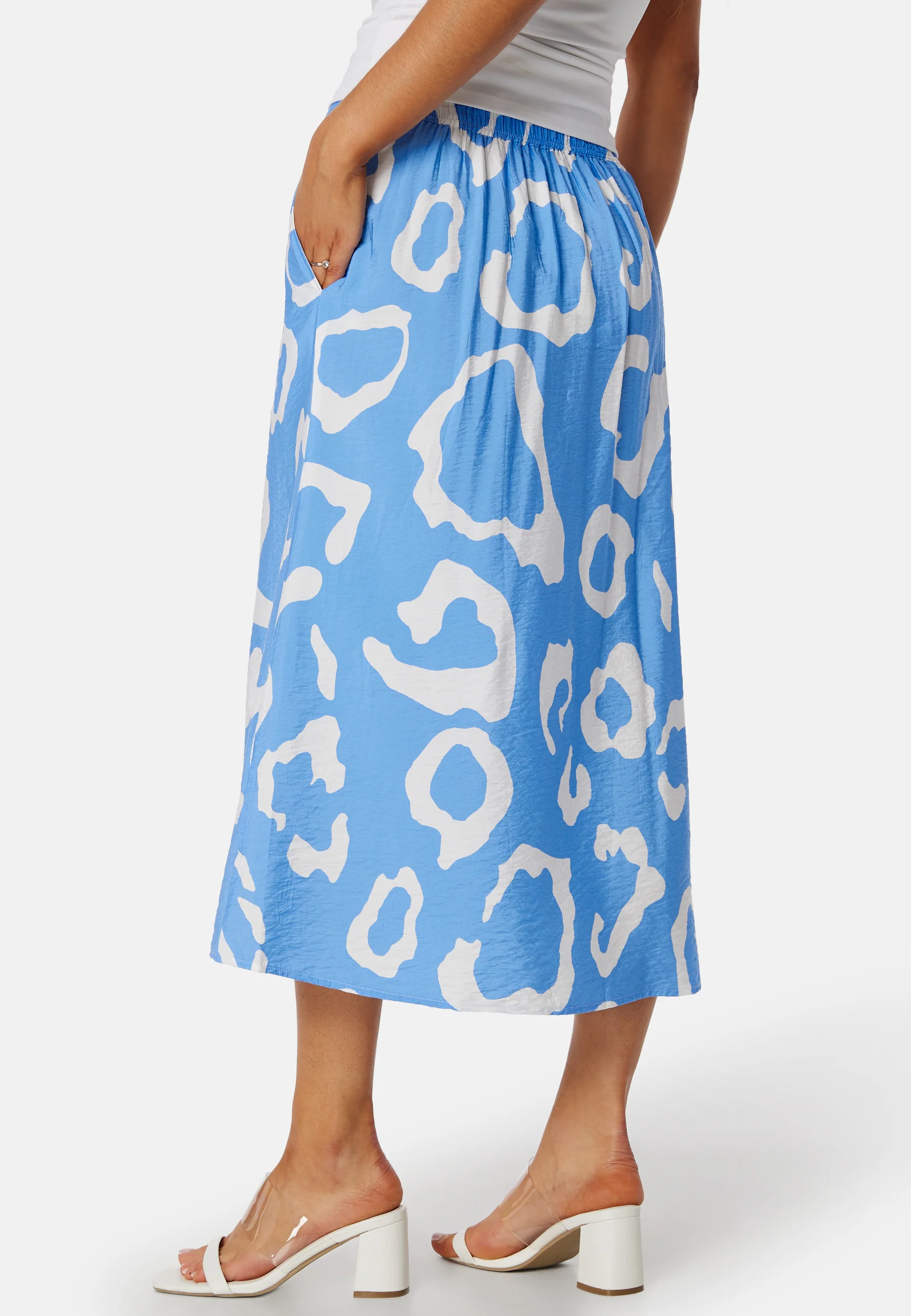 Objjacira Mid Waist Skirt - Image 2