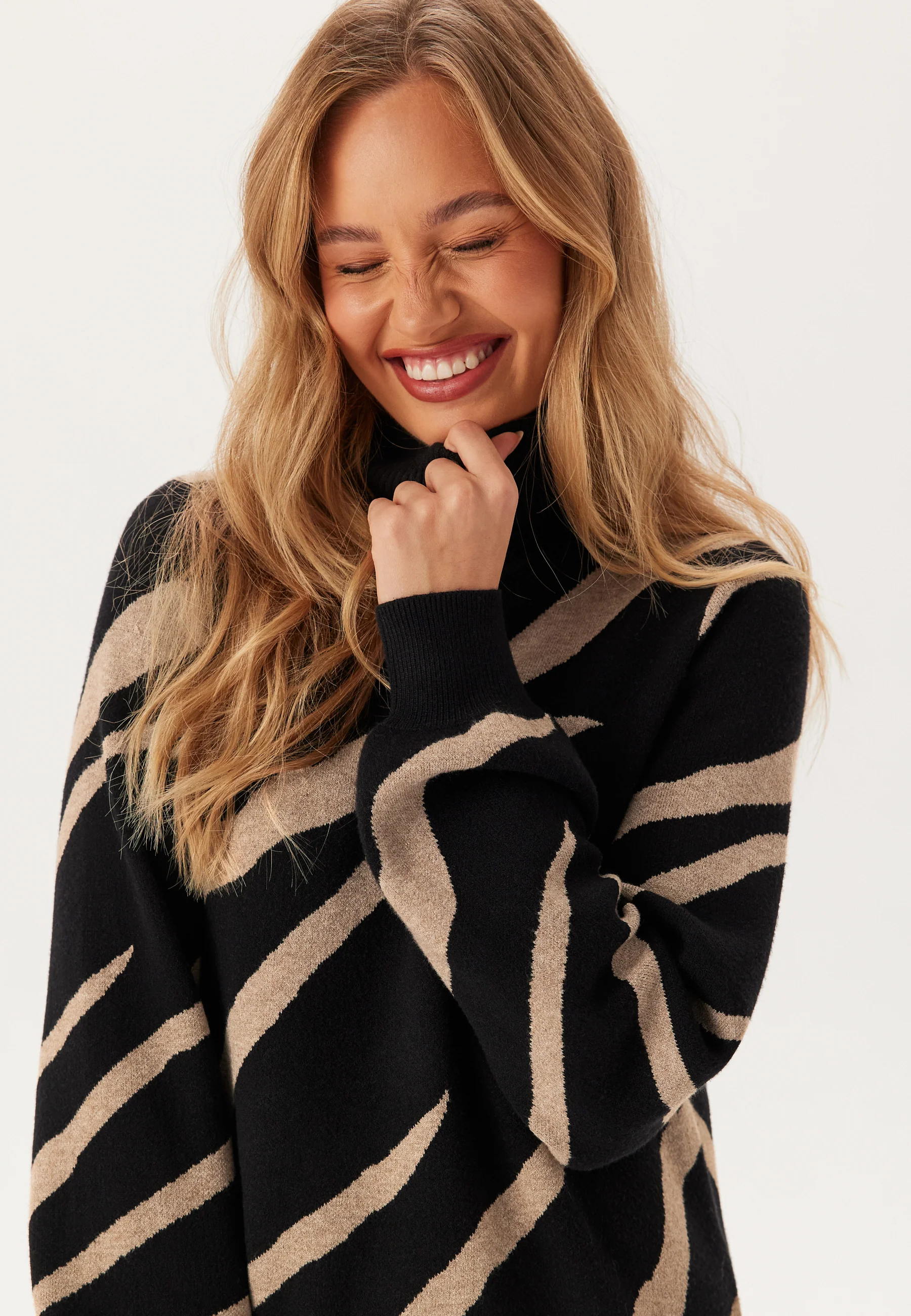 Objray L/S Knit Rollneck Dress - Image 4