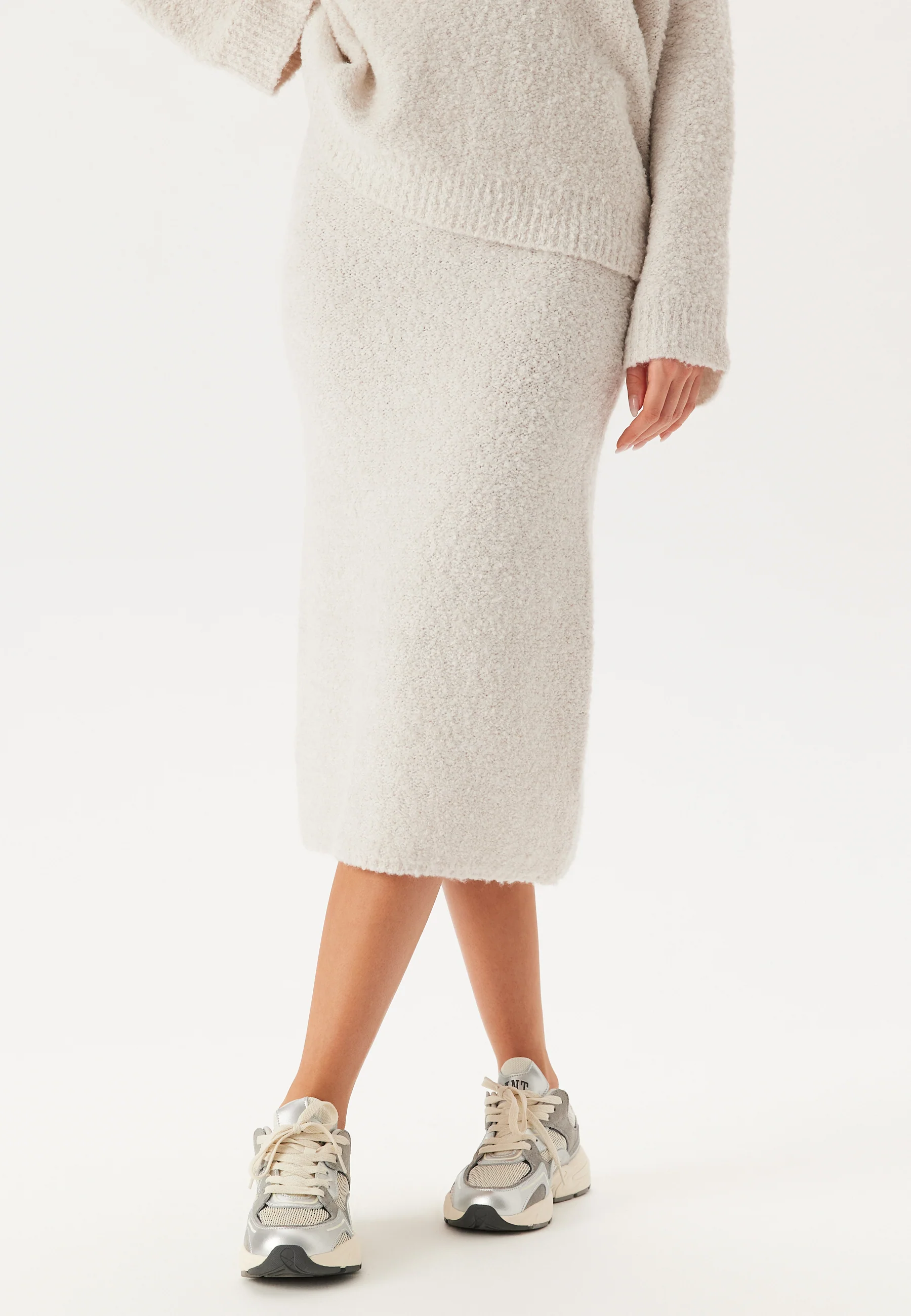 Objtolatya Knit Midi Skirt - Image 2