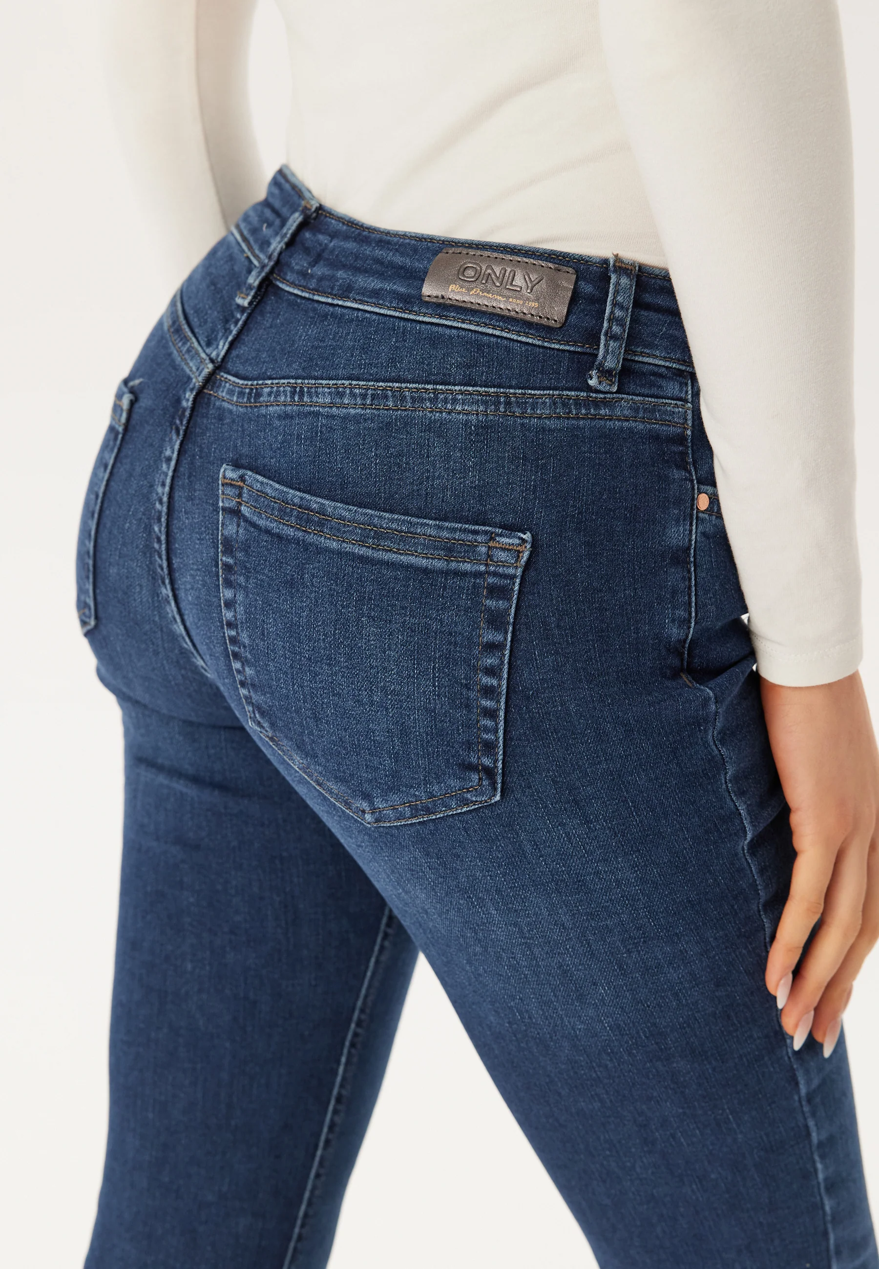 Onlblush Mid Flared Denim - Image 4