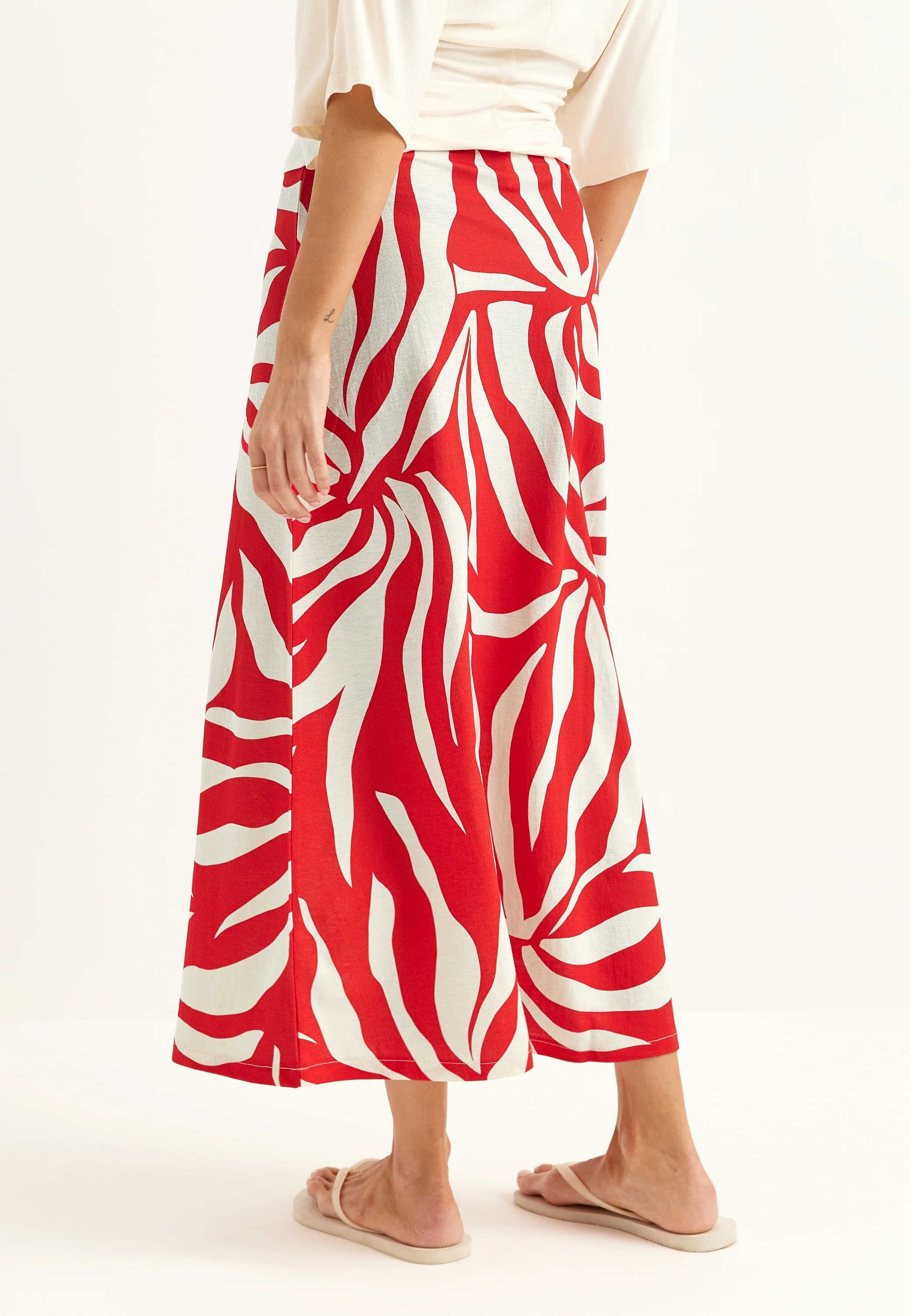 Onlchigo Sakura Long Skirt - Image 4