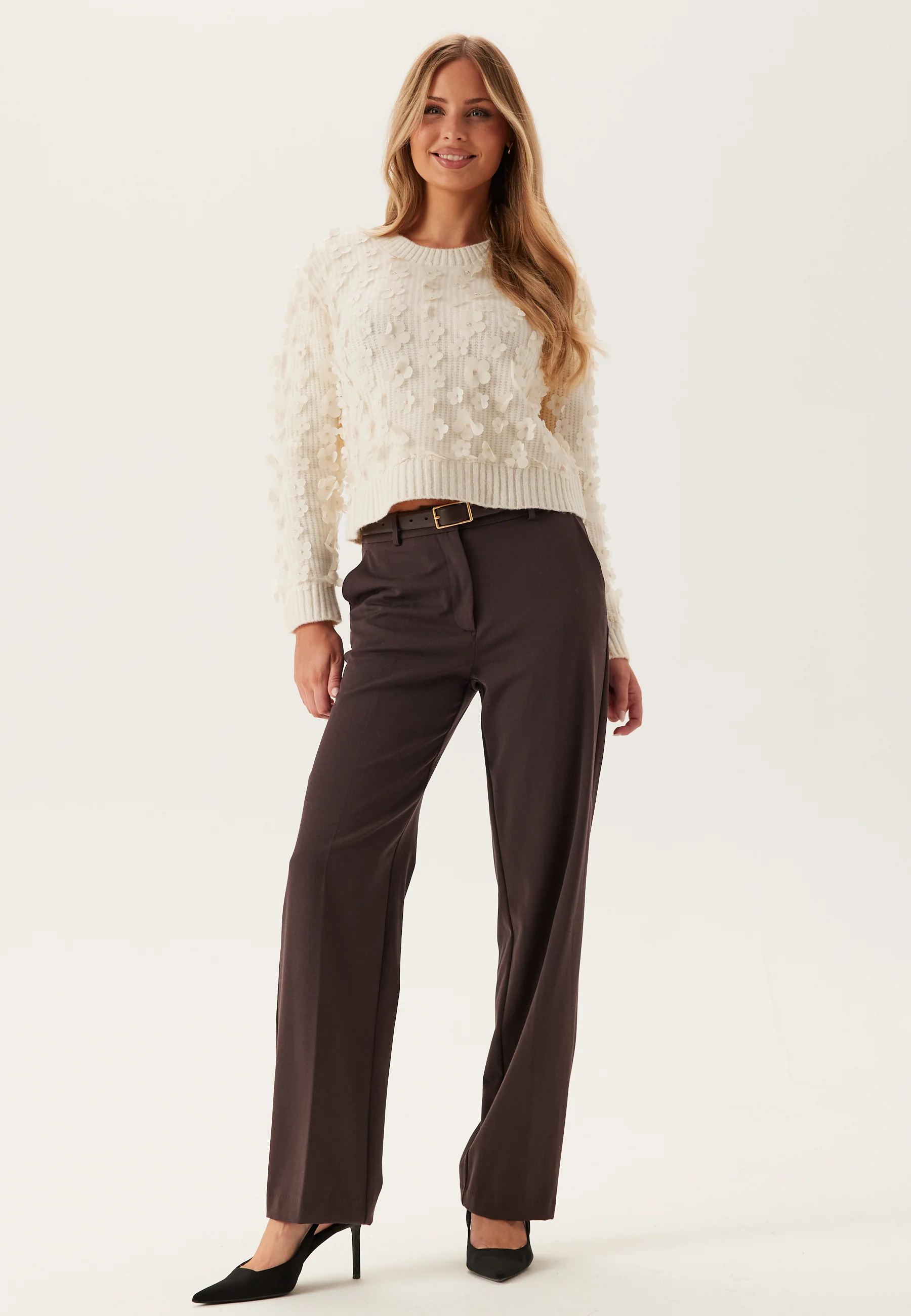 Onlhua Life Ls Flower Detail O-neck Knit - Image 3