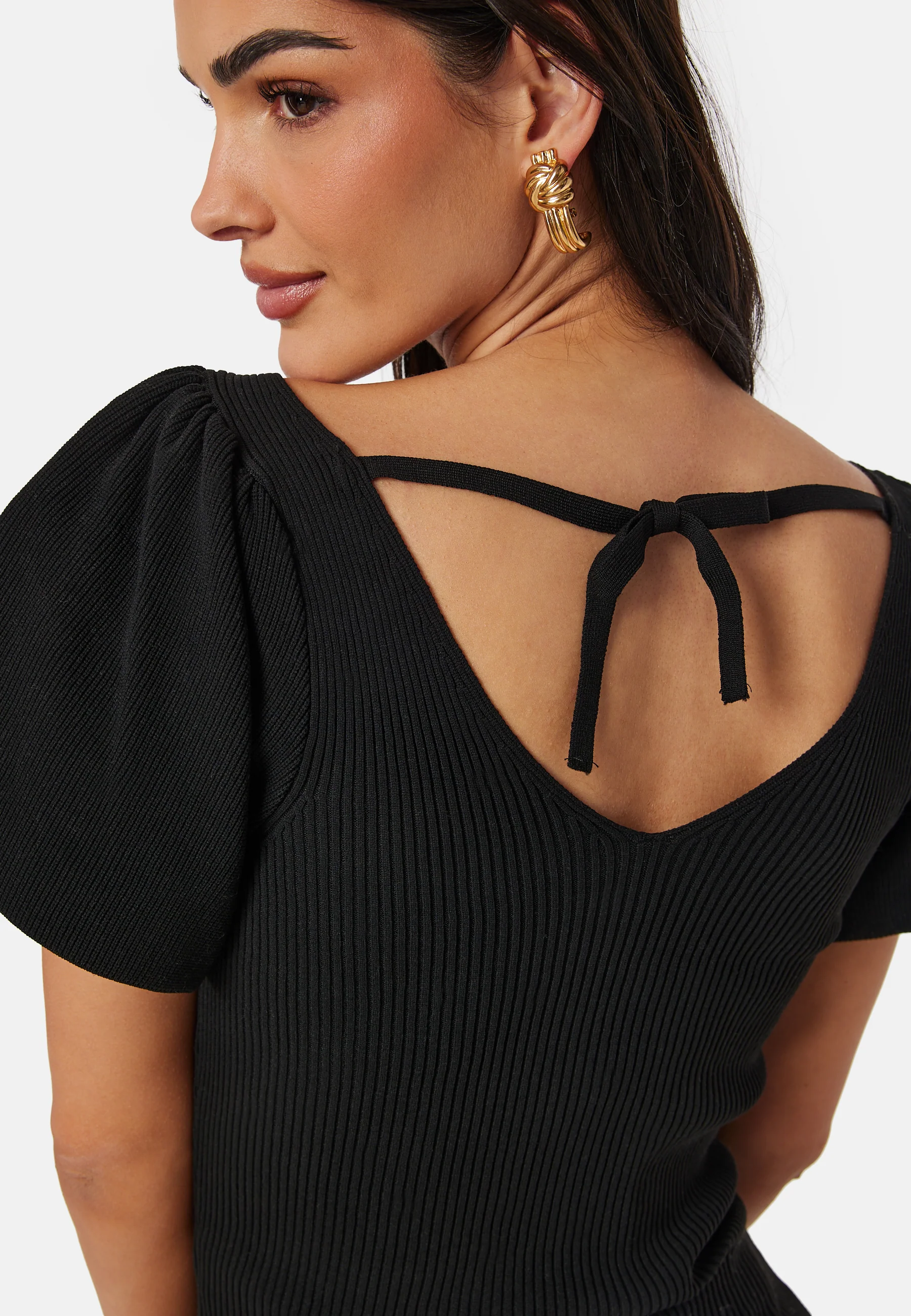 Onlleelo Open Back Pullover - Image 4