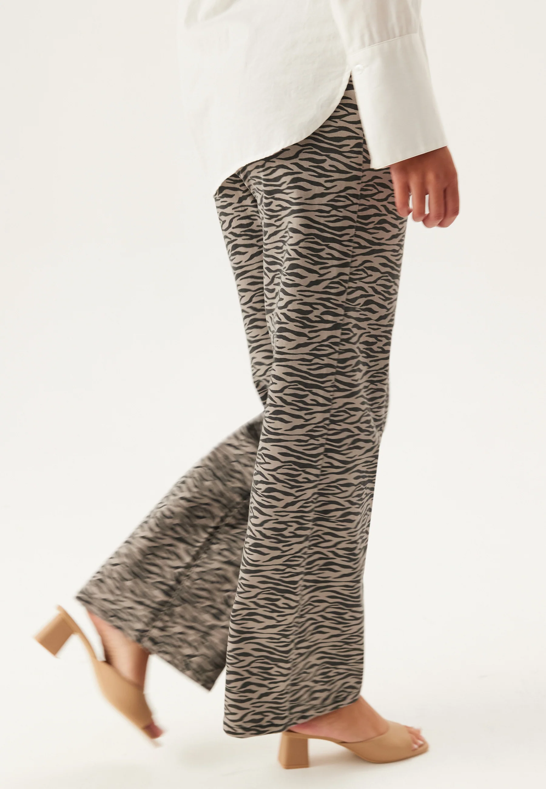 Onlmadison Hw Wide Animal Pant - Image 2
