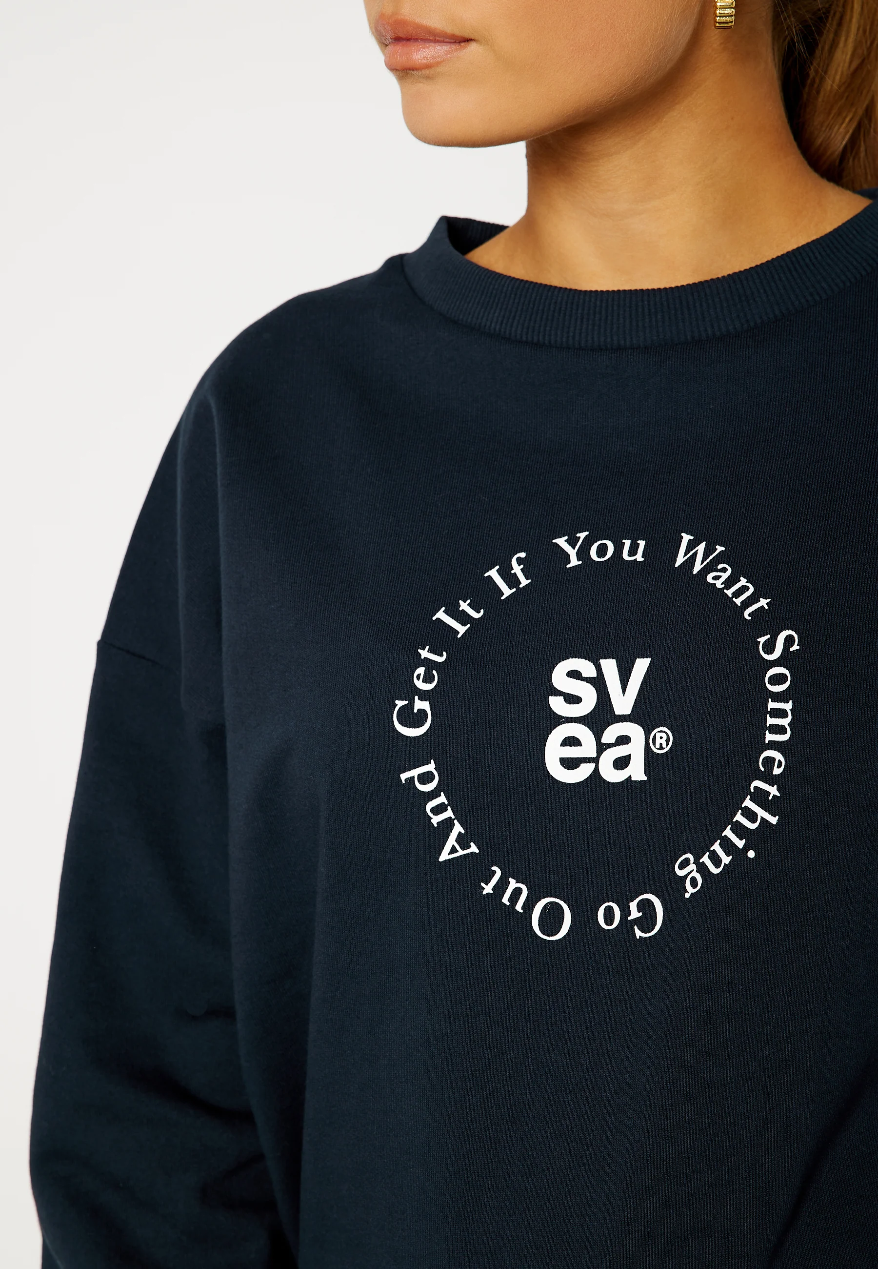 Oversized Crew Neck - Image 4