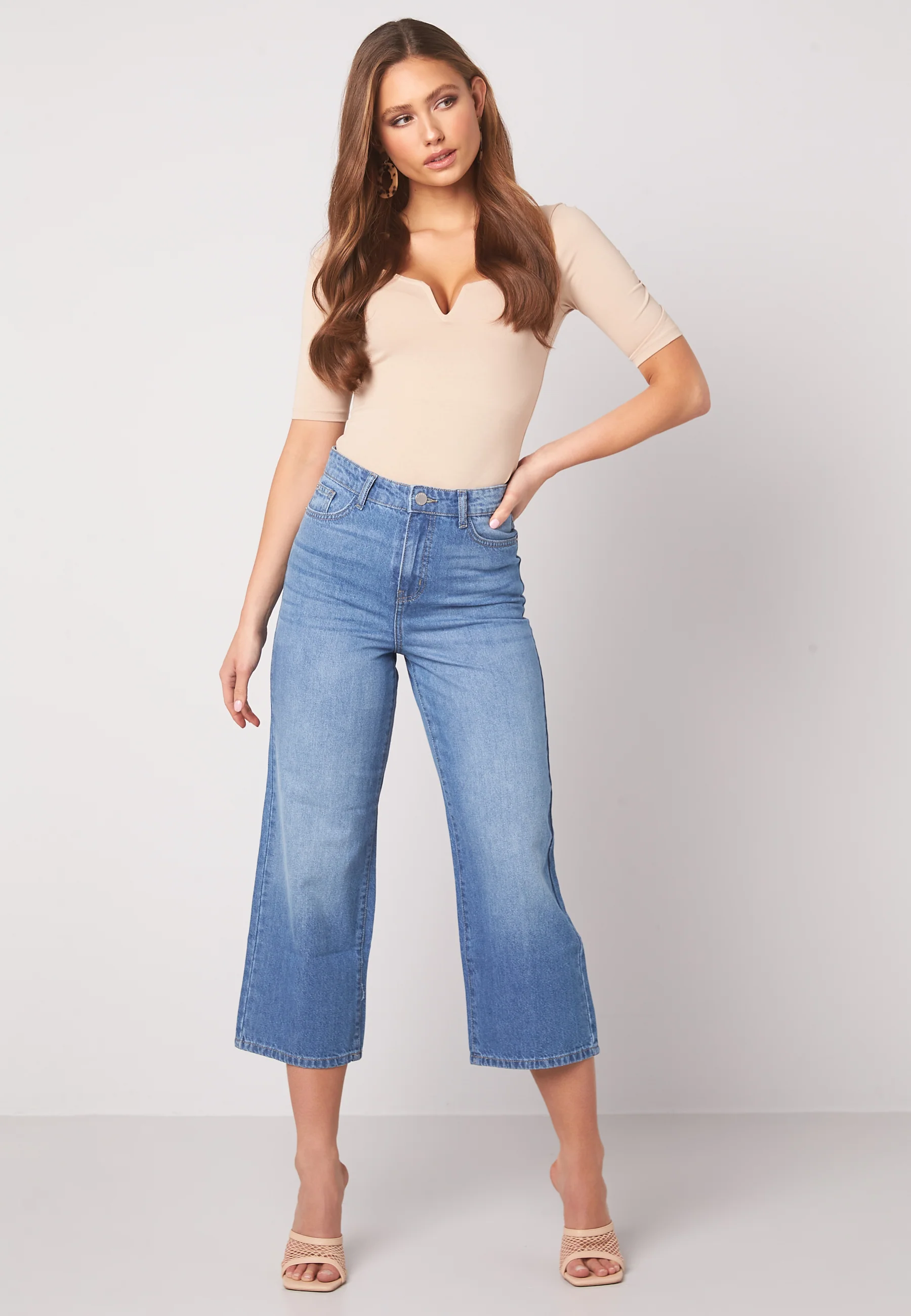 Pamela wide leg culotte jeans - Image 3