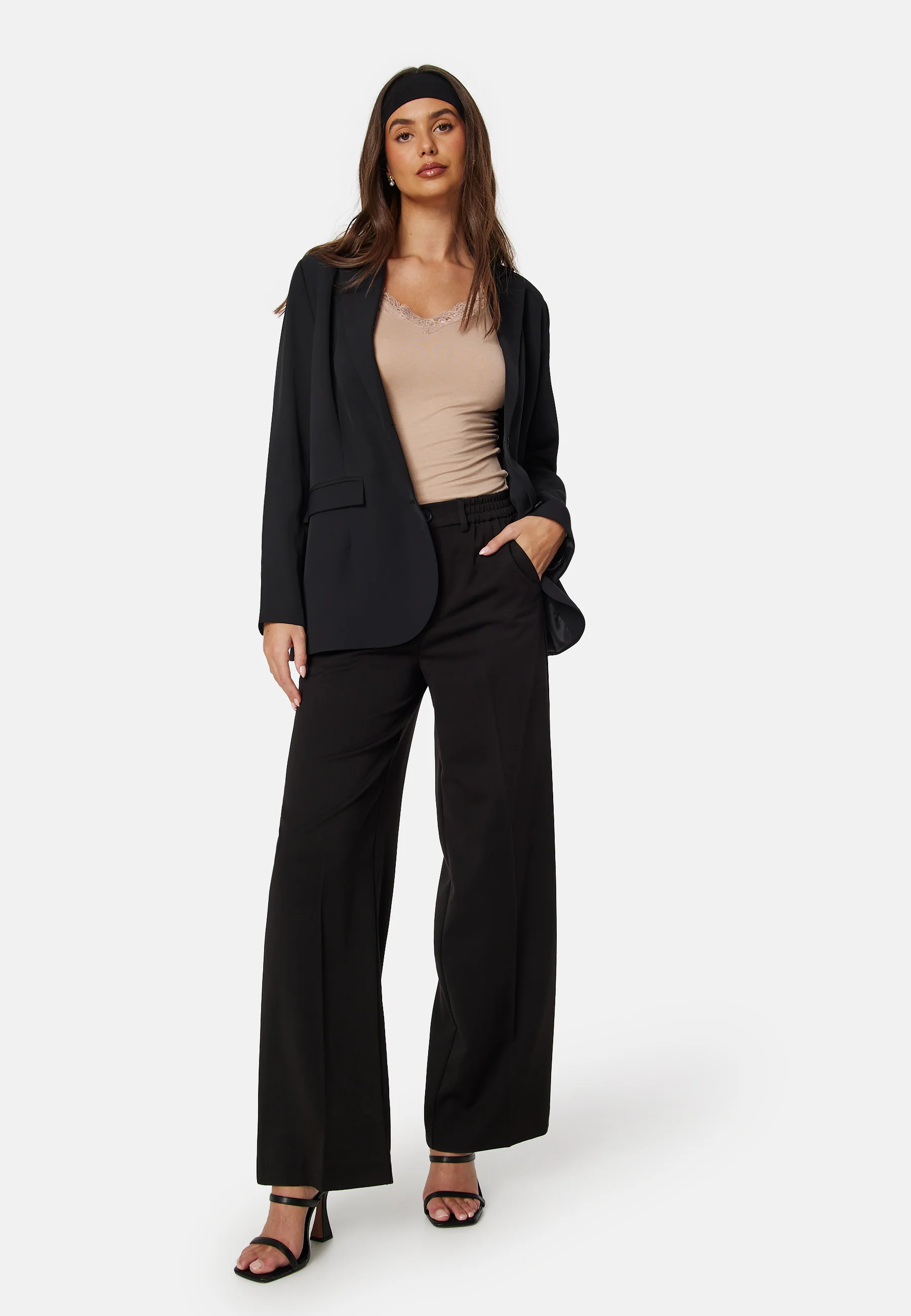 Pcbarbera Lace Top - Image 3