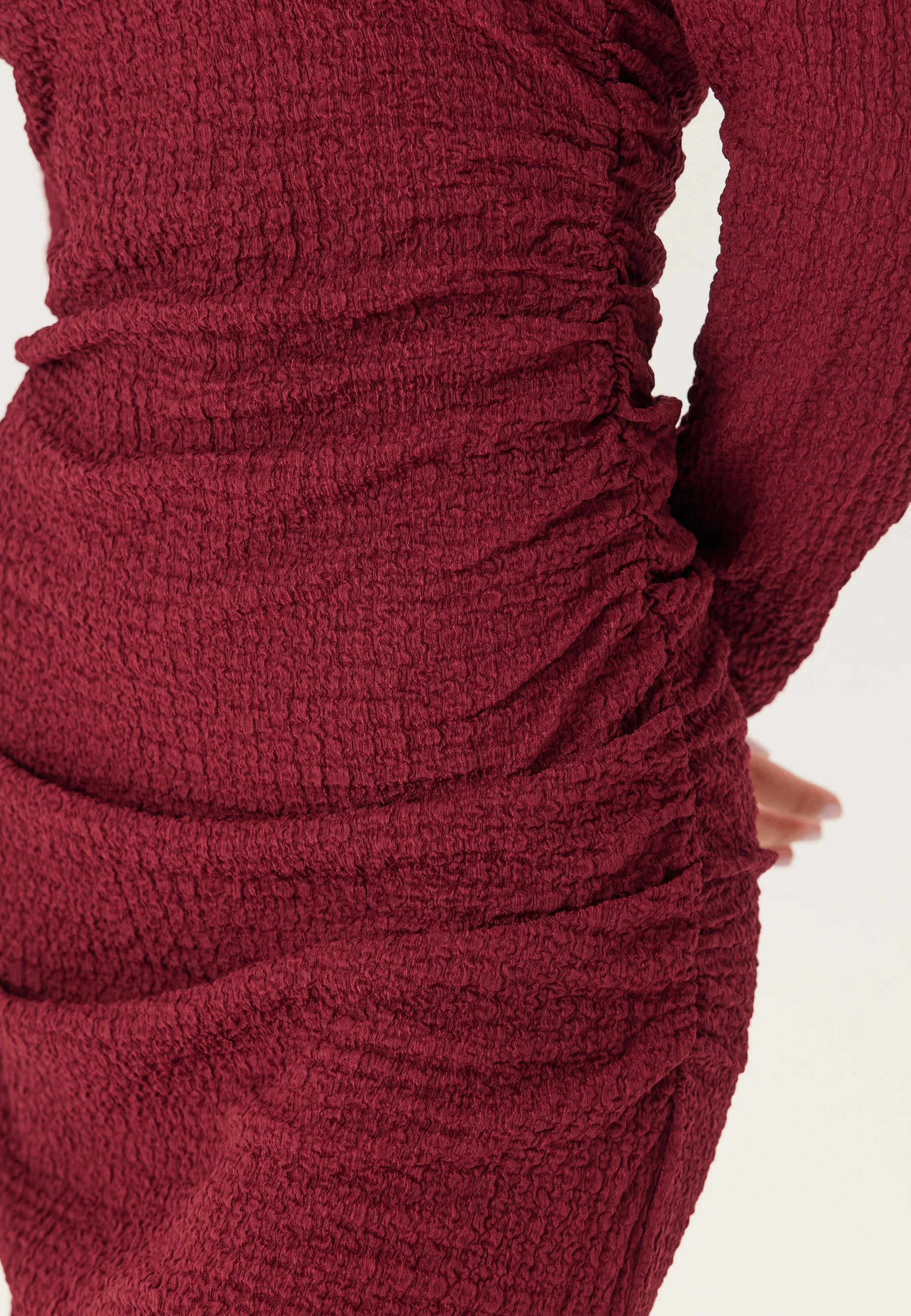 Pcjamal Ls Midi Rouching Dress - Image 4
