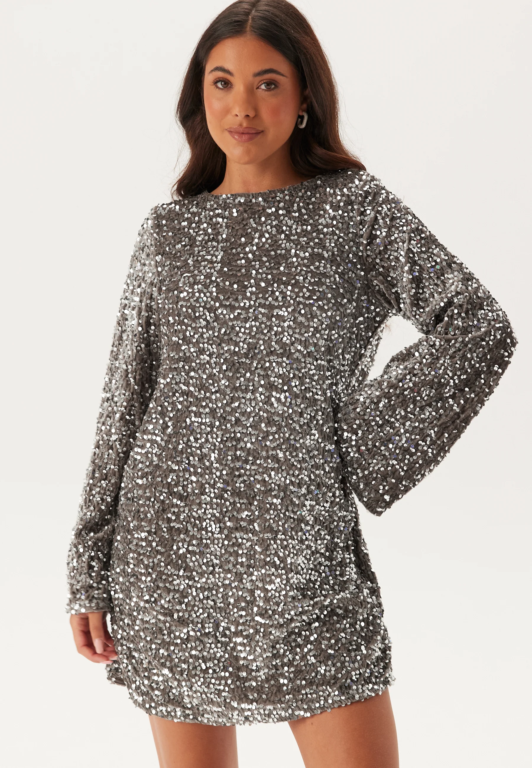 Pckam Ls Deep Back Bow Dress - Image 2