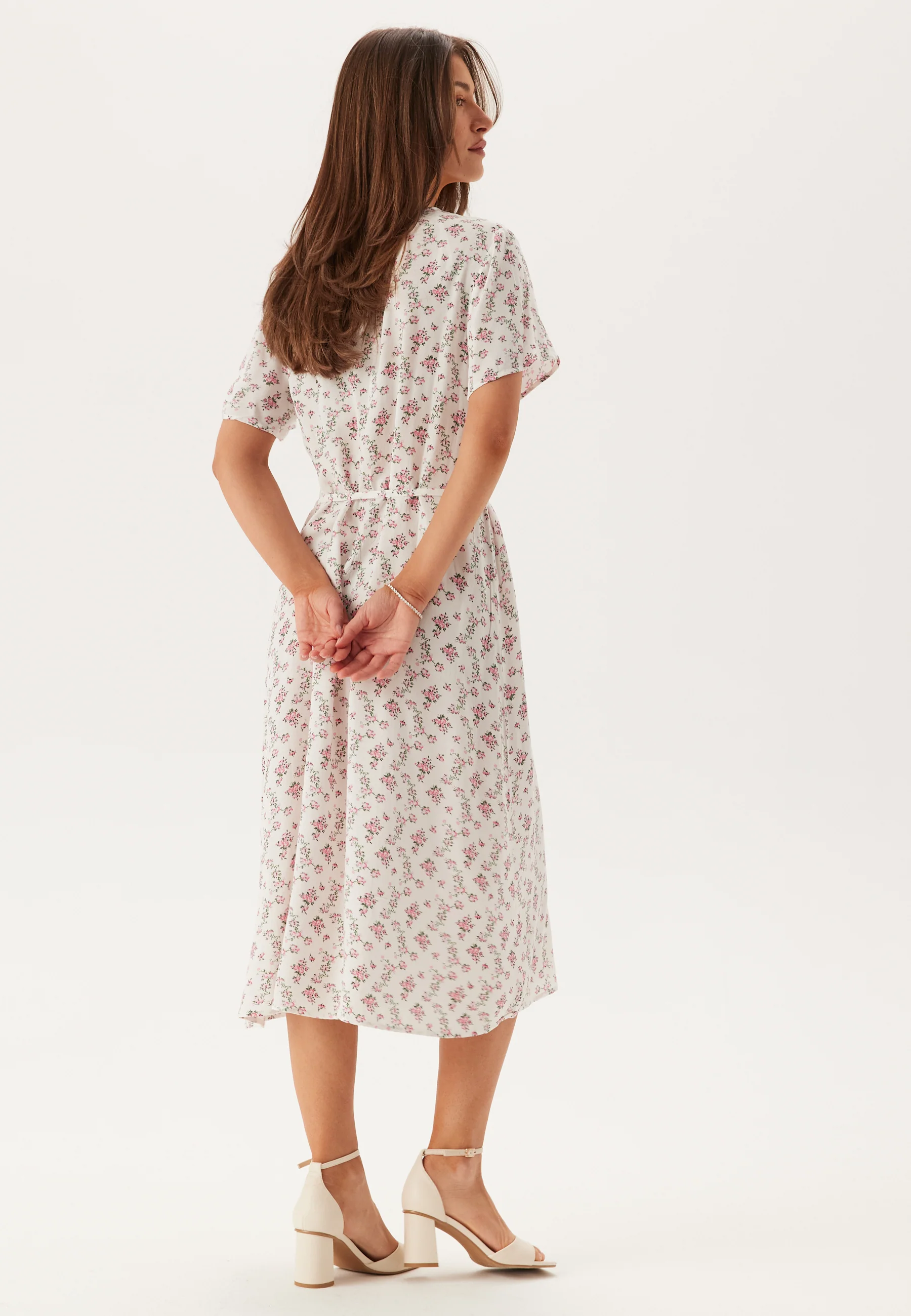 Pcnya Ss V-neck Midi Dress - Image 3