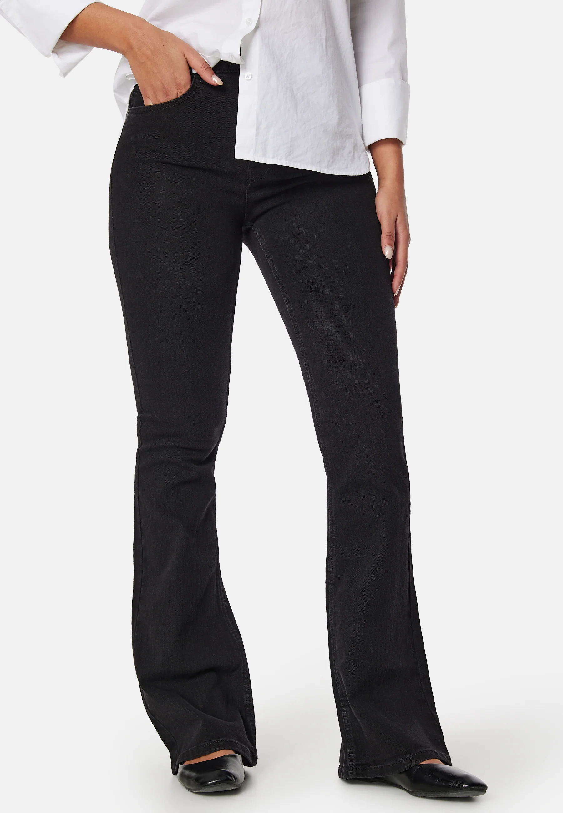Pcpeggy Flared High Waist Jeans - Image 2