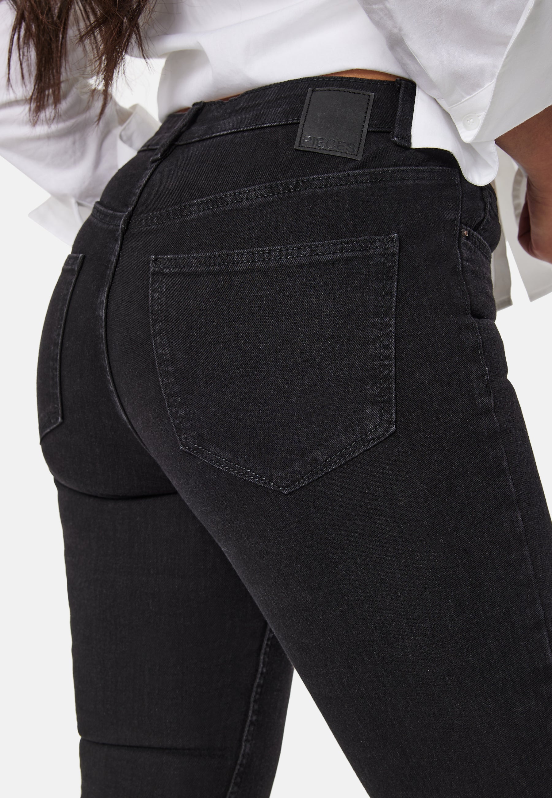 Pcpeggy Flared High Waist Jeans - Image 4