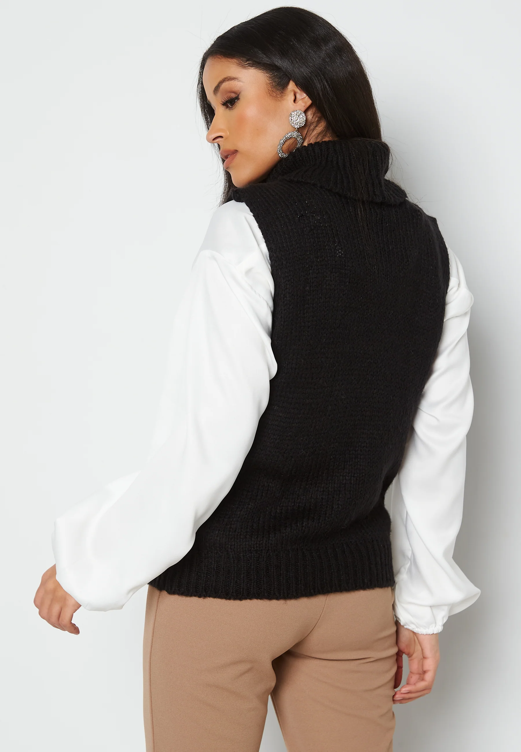 Peyton S/L Knit Waistcoat - Image 3