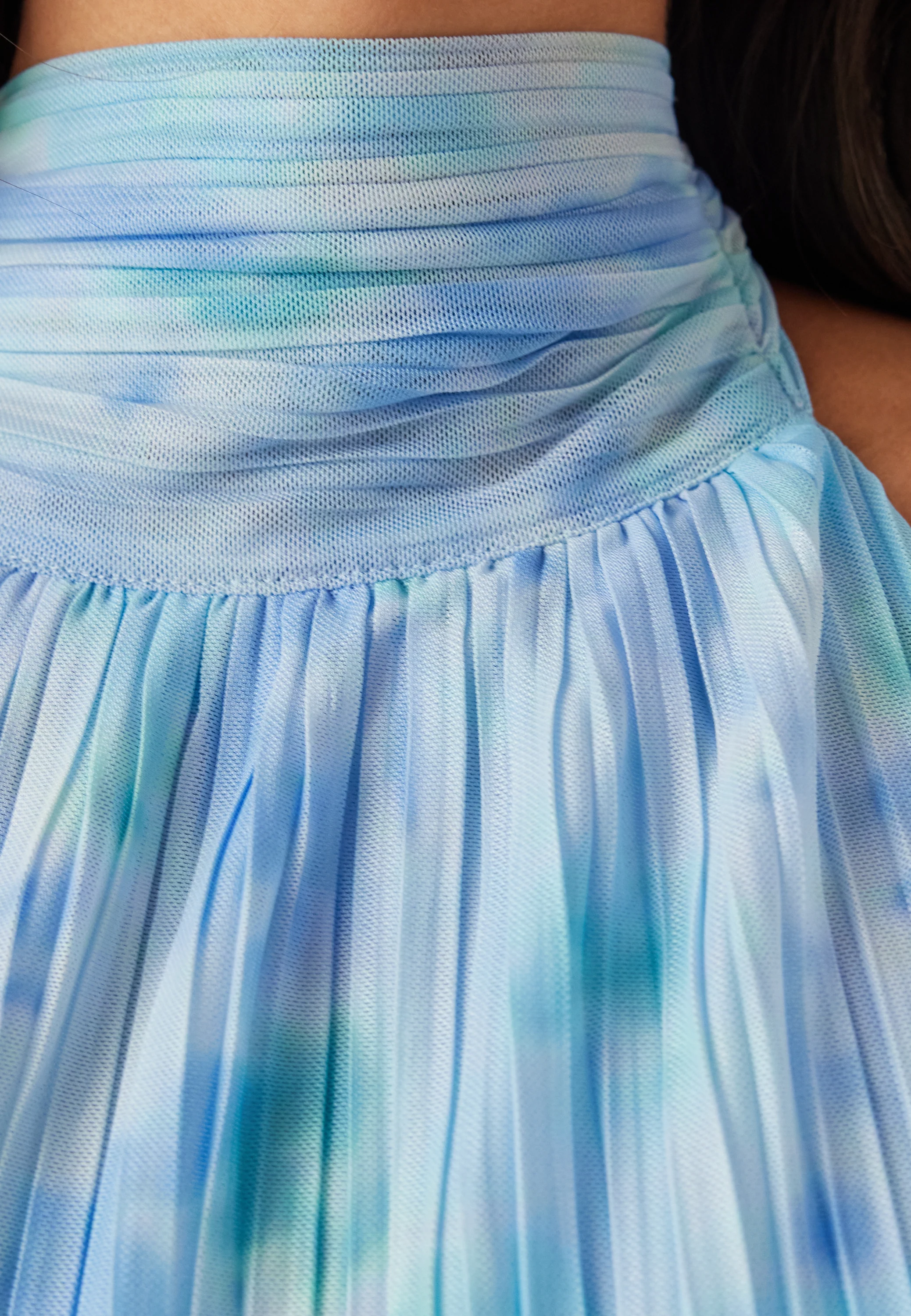 Pleated Flounce Maxi Dress - Image 3