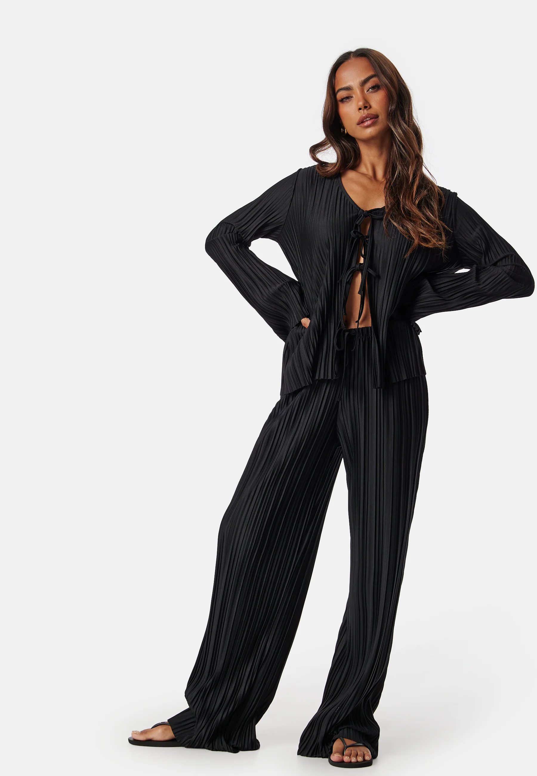 Pleated Wide Trousers - Image 4