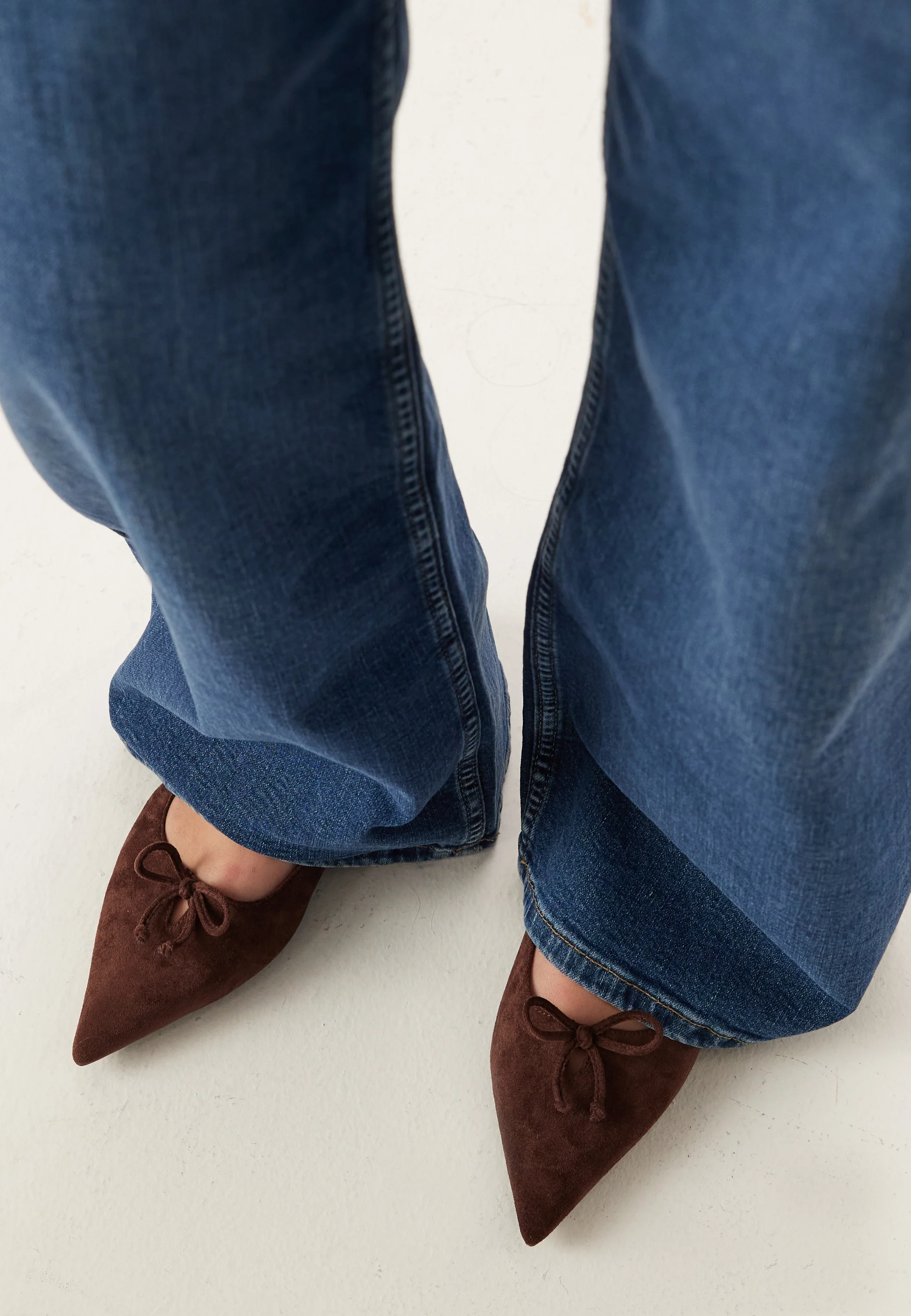 Pointy Flat Slingback - Image 5