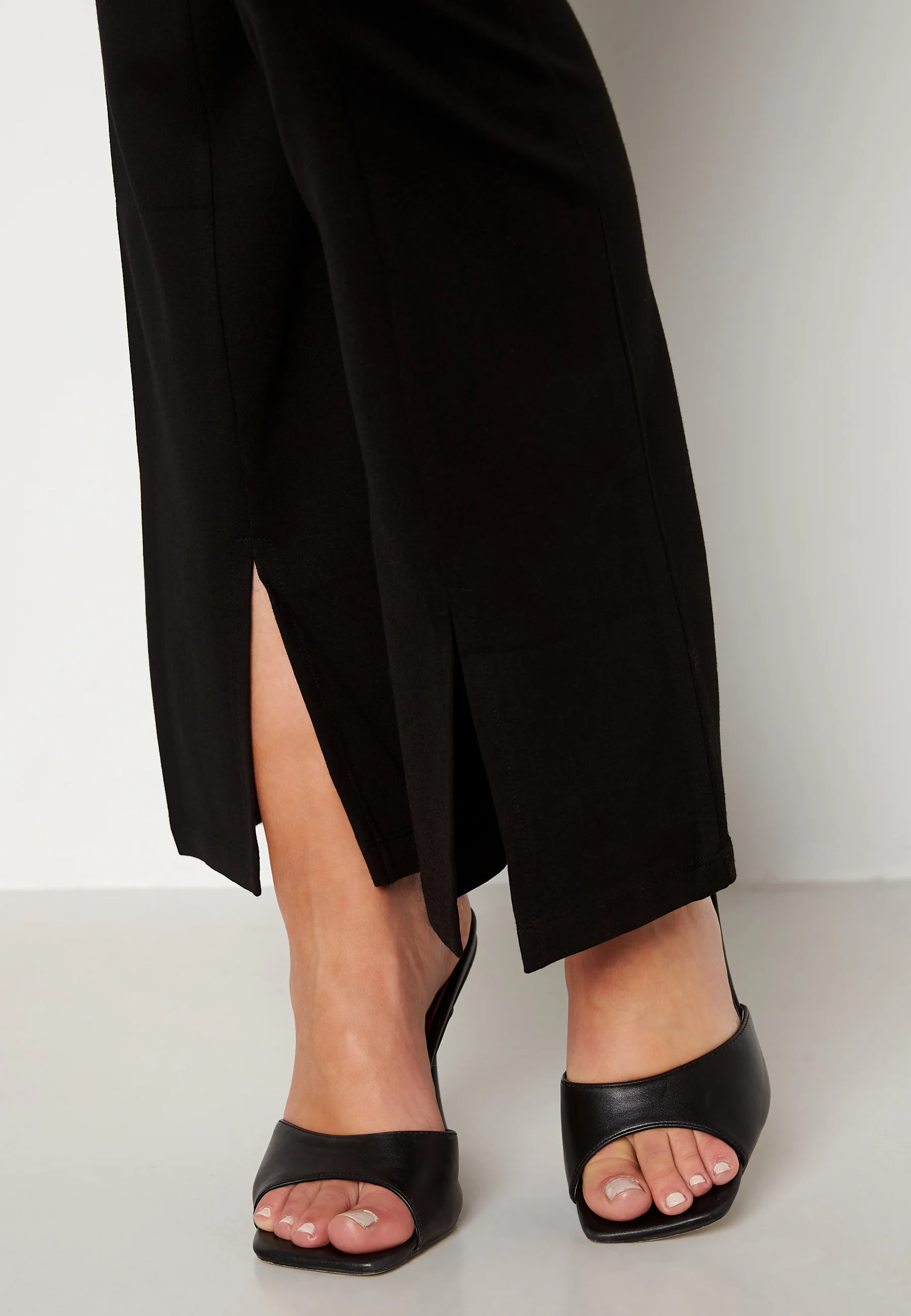 Pretty Flare Slit Pant - Image 6