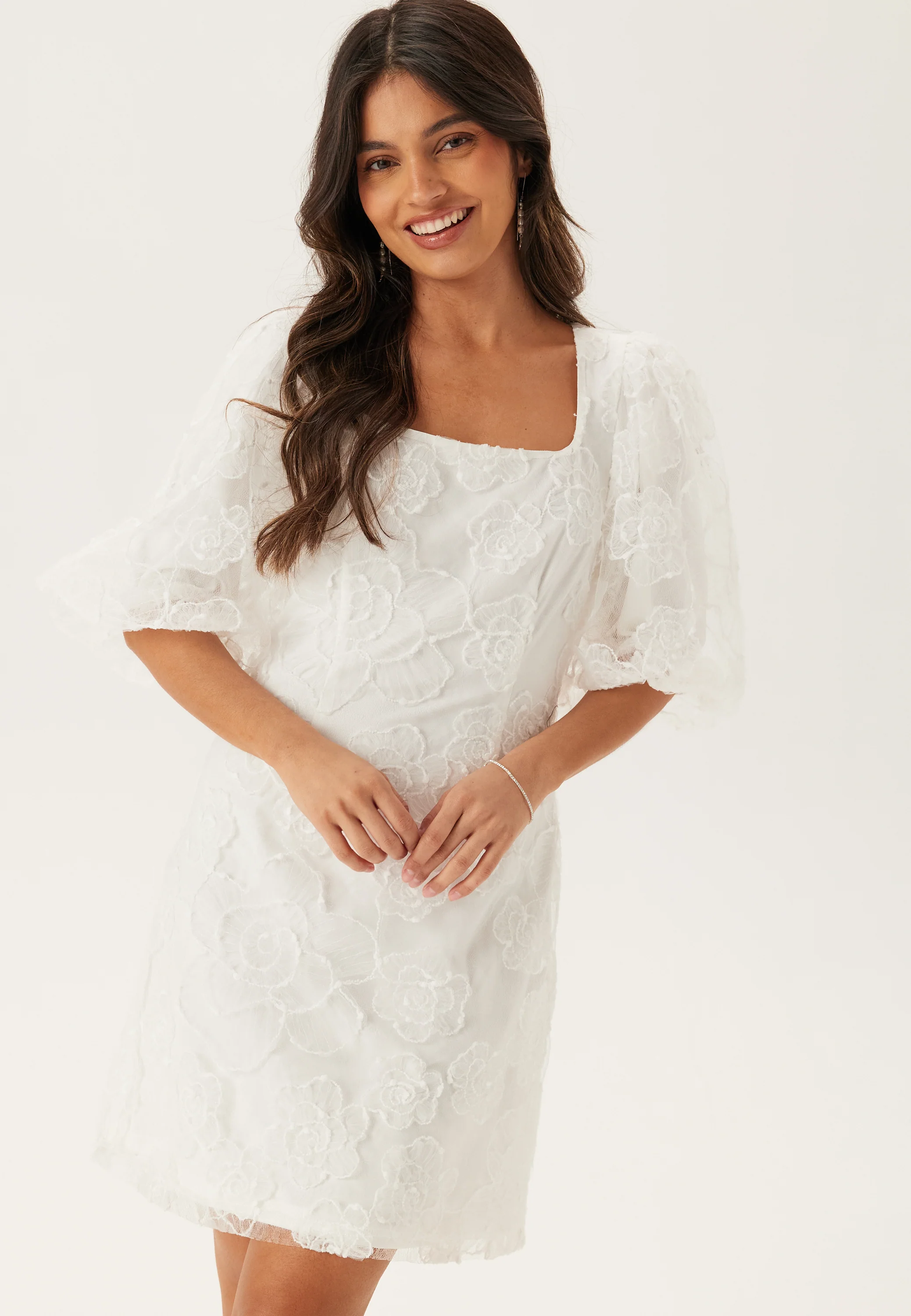 Puff Sleeve Embroidered Dress - Image 2