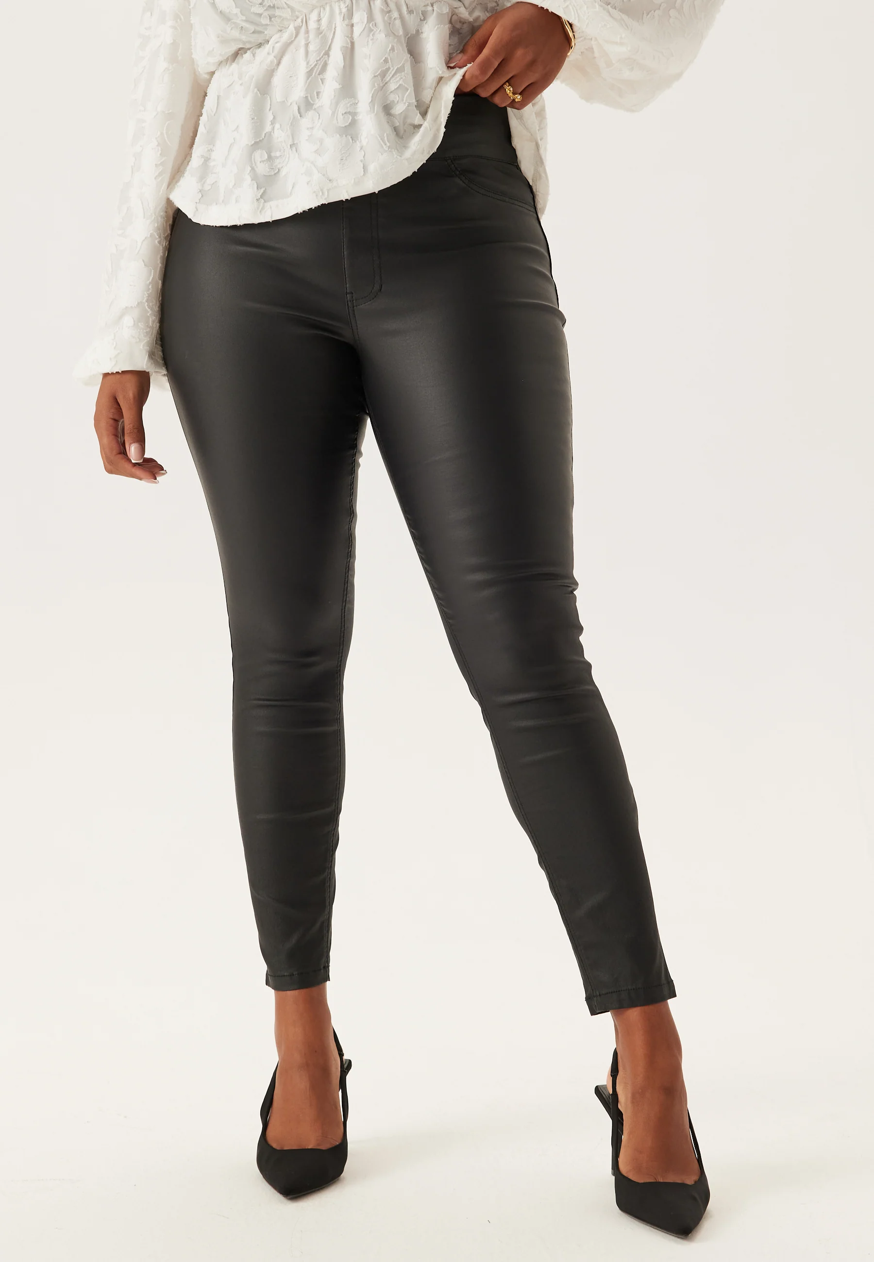 Push-up Coated Slim Trousers - Image 7