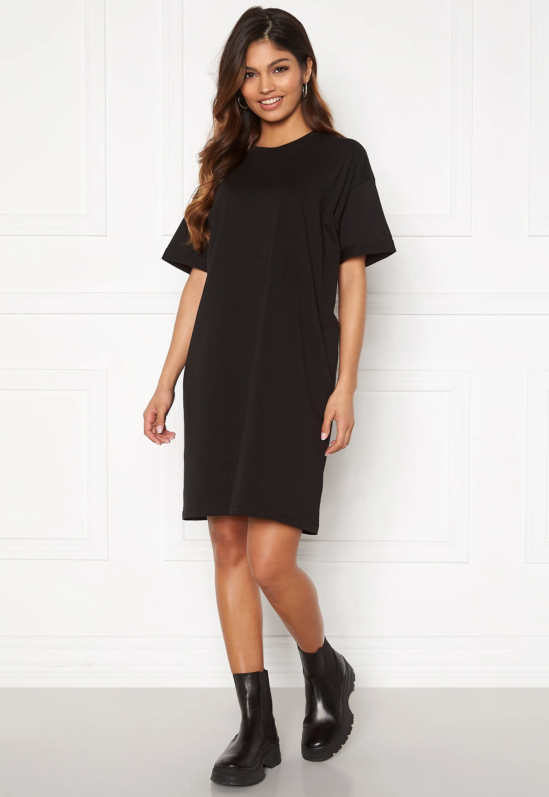 Ria SS Dress - Image 2