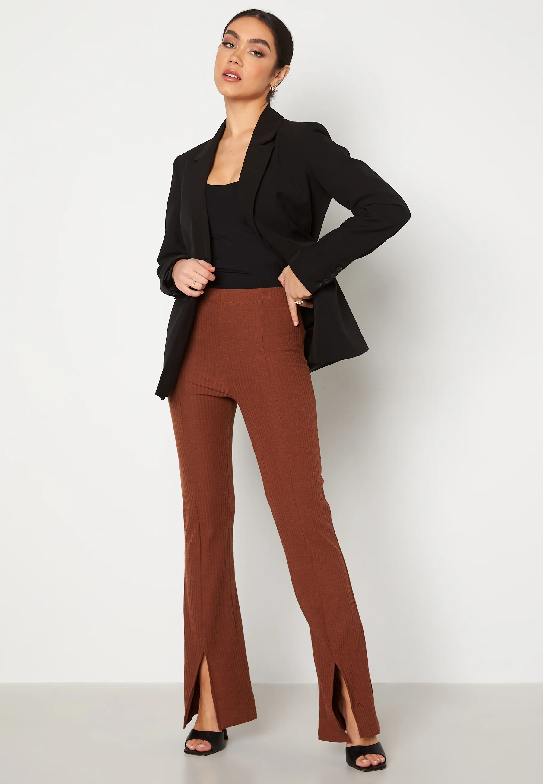 Ribbi HW Slit Pants