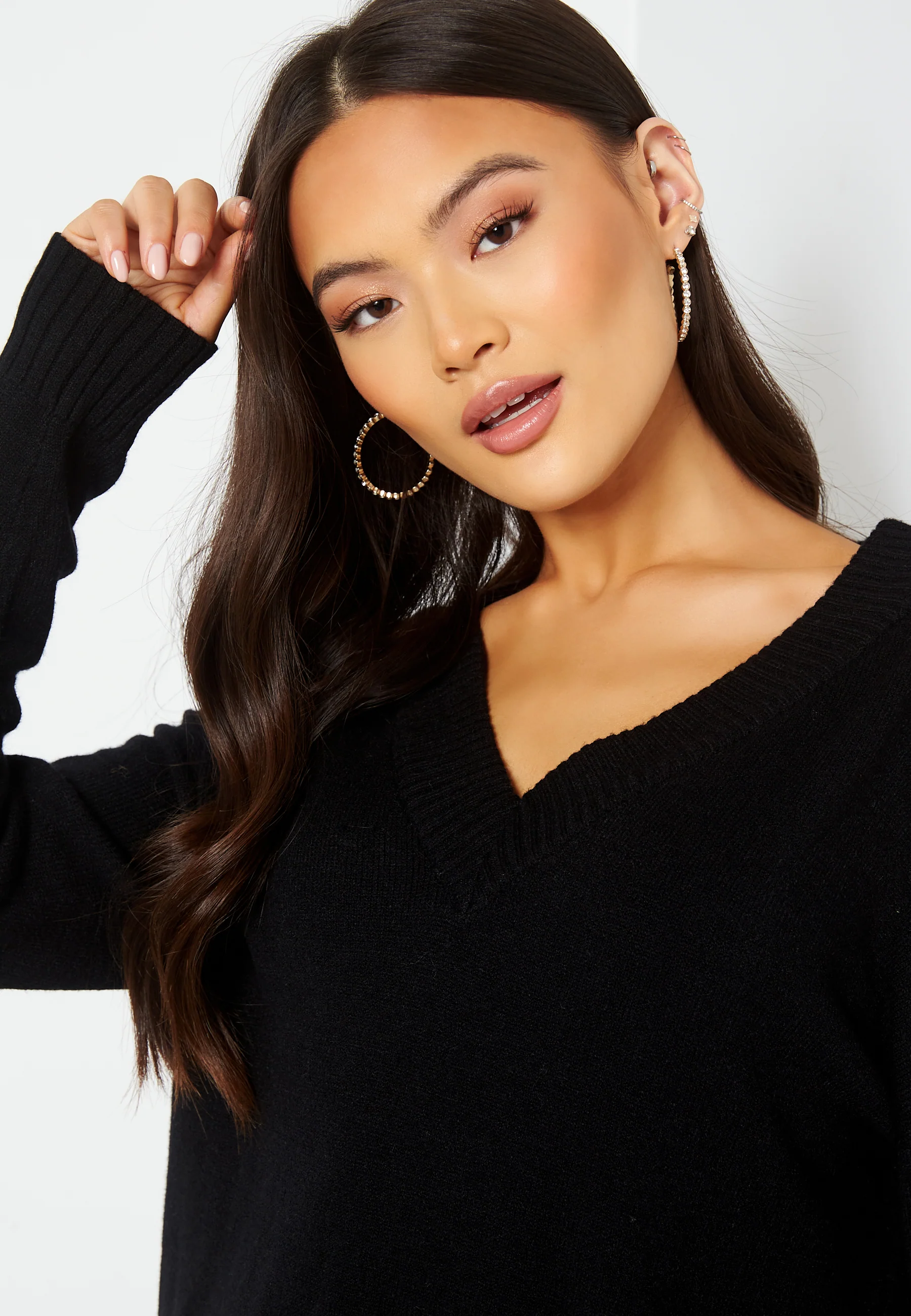 Ril Oversize V-Neck Knit Top - Image 4