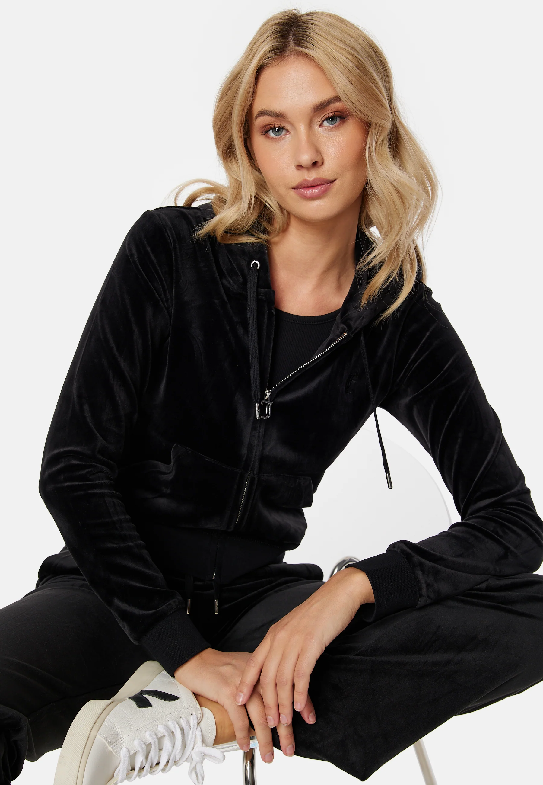 Robertson Classic Velour Hoodie - Image 5