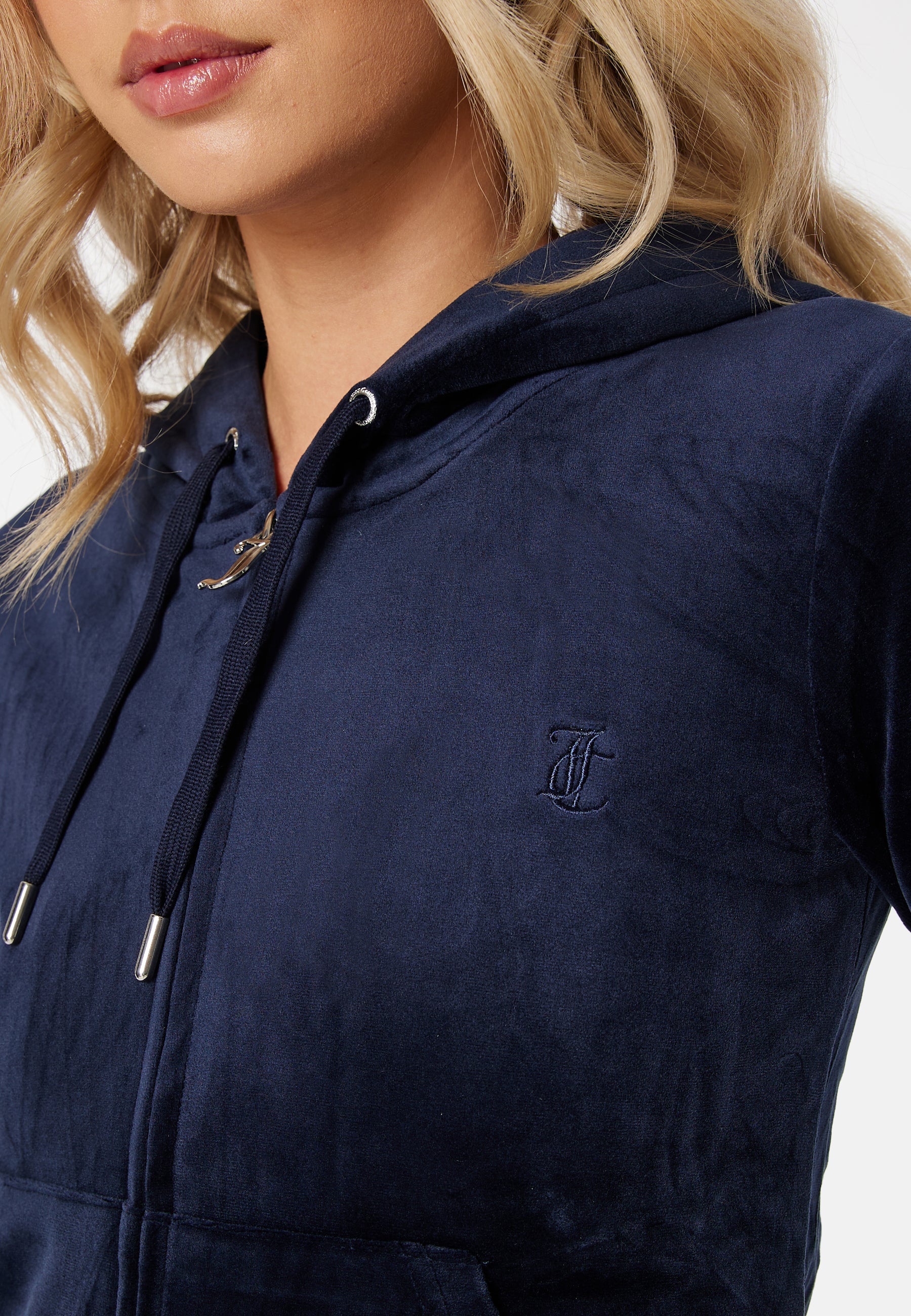 Robertson Classic Velour Hoodie - Image 6