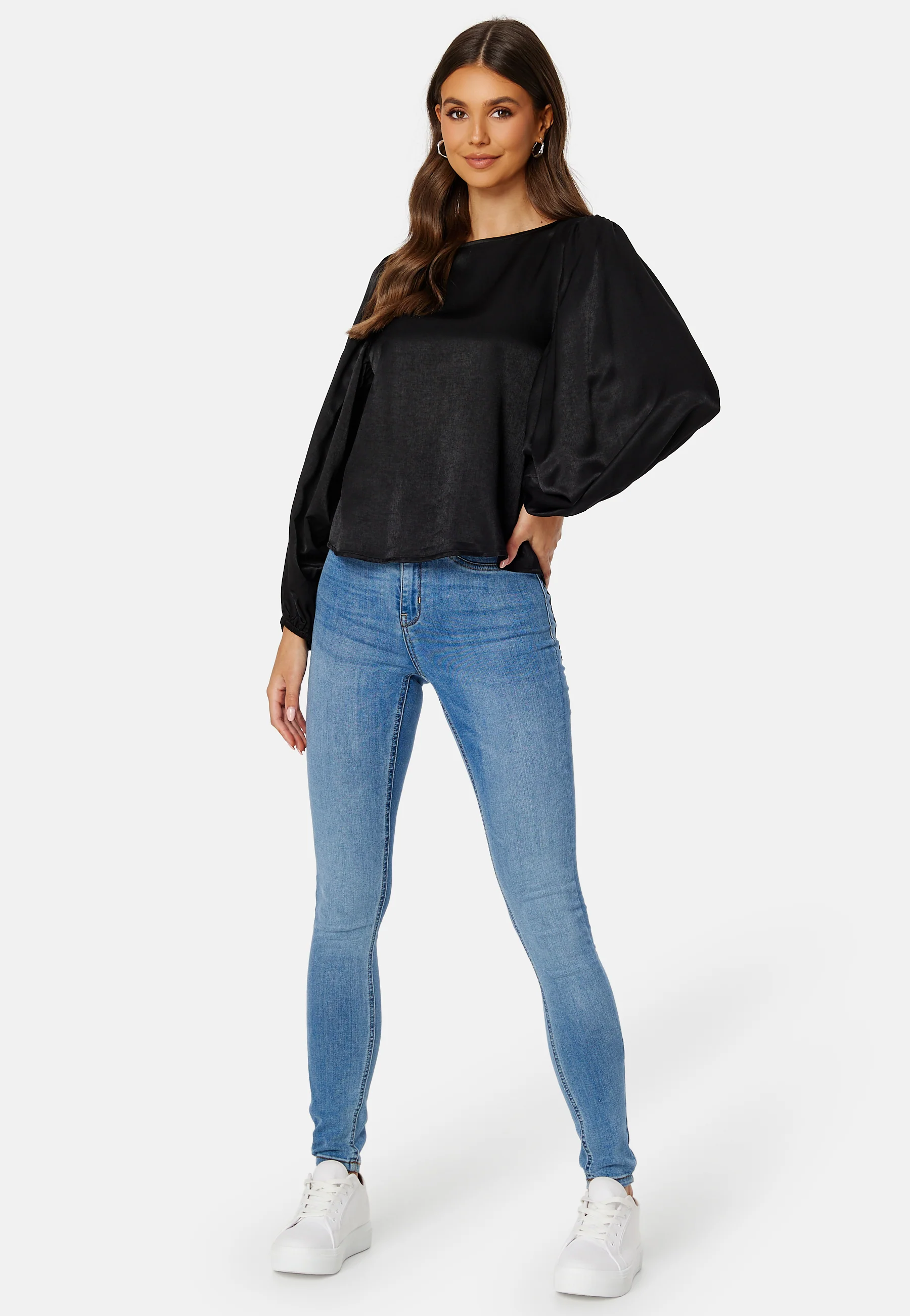 Round Neck Balloon Sleeve Blouse - Image 2