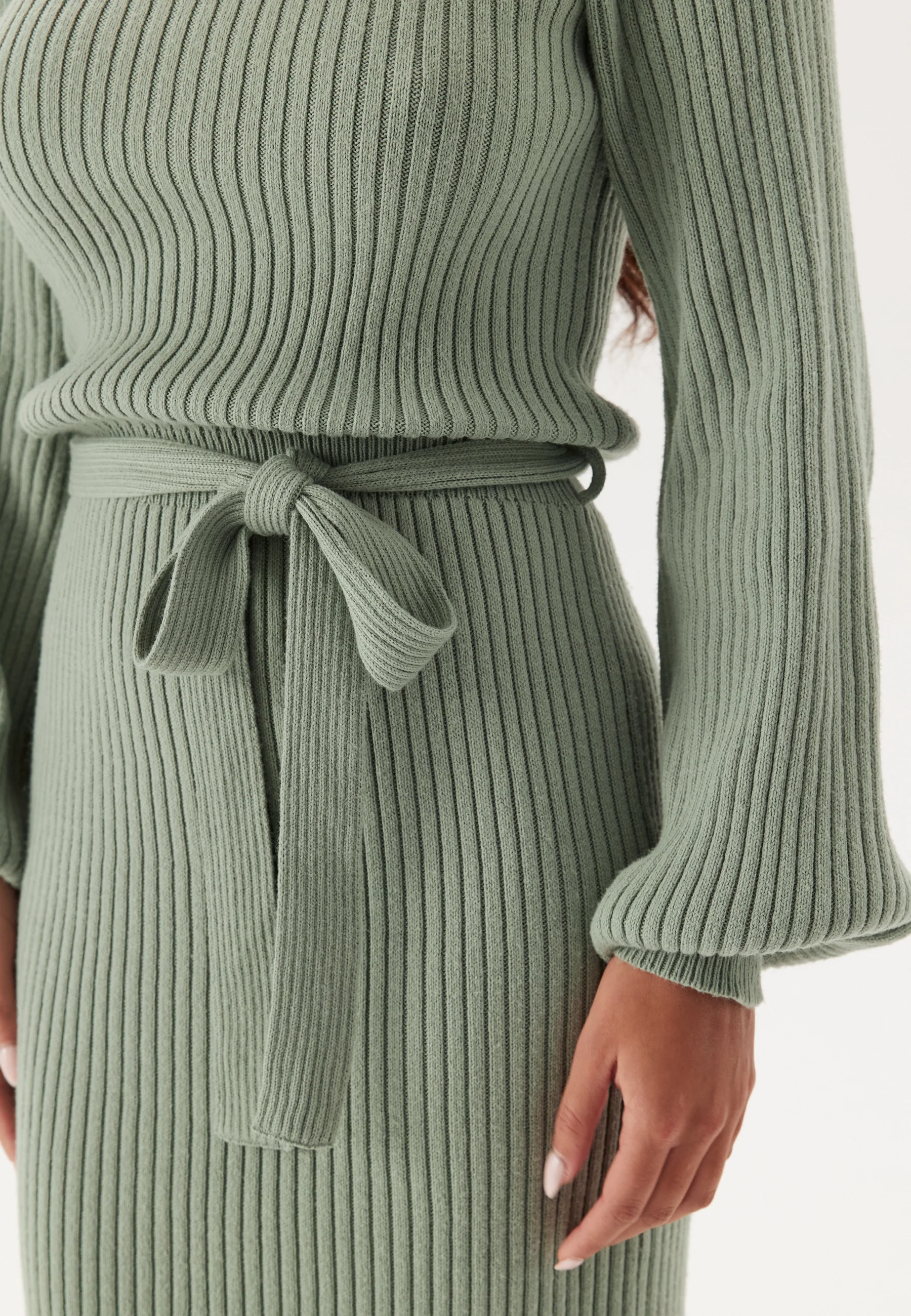 Round Neck Rib Knitted Midi Dress - Image 4