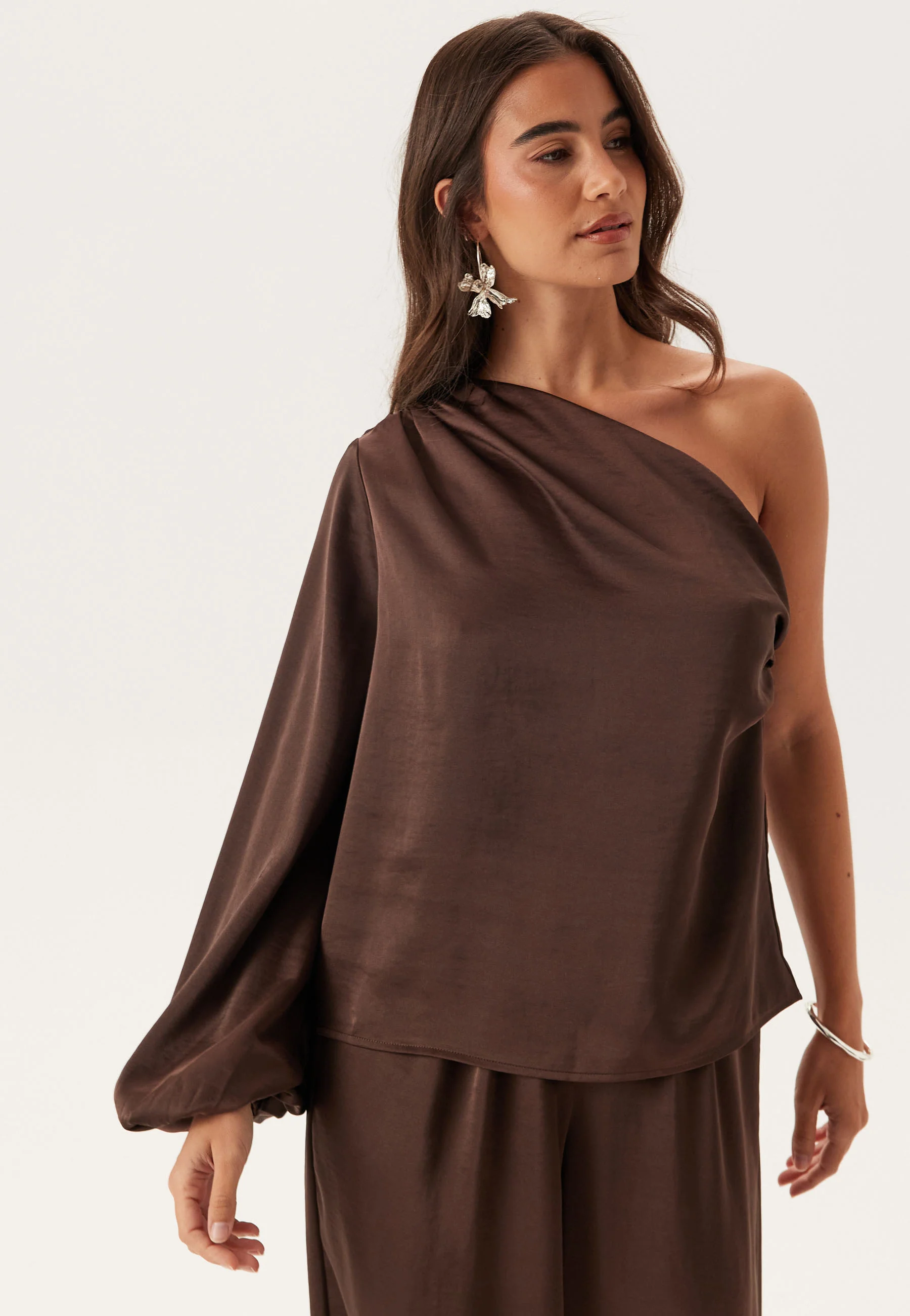 Satin One Shoulder Blouse - Image 5
