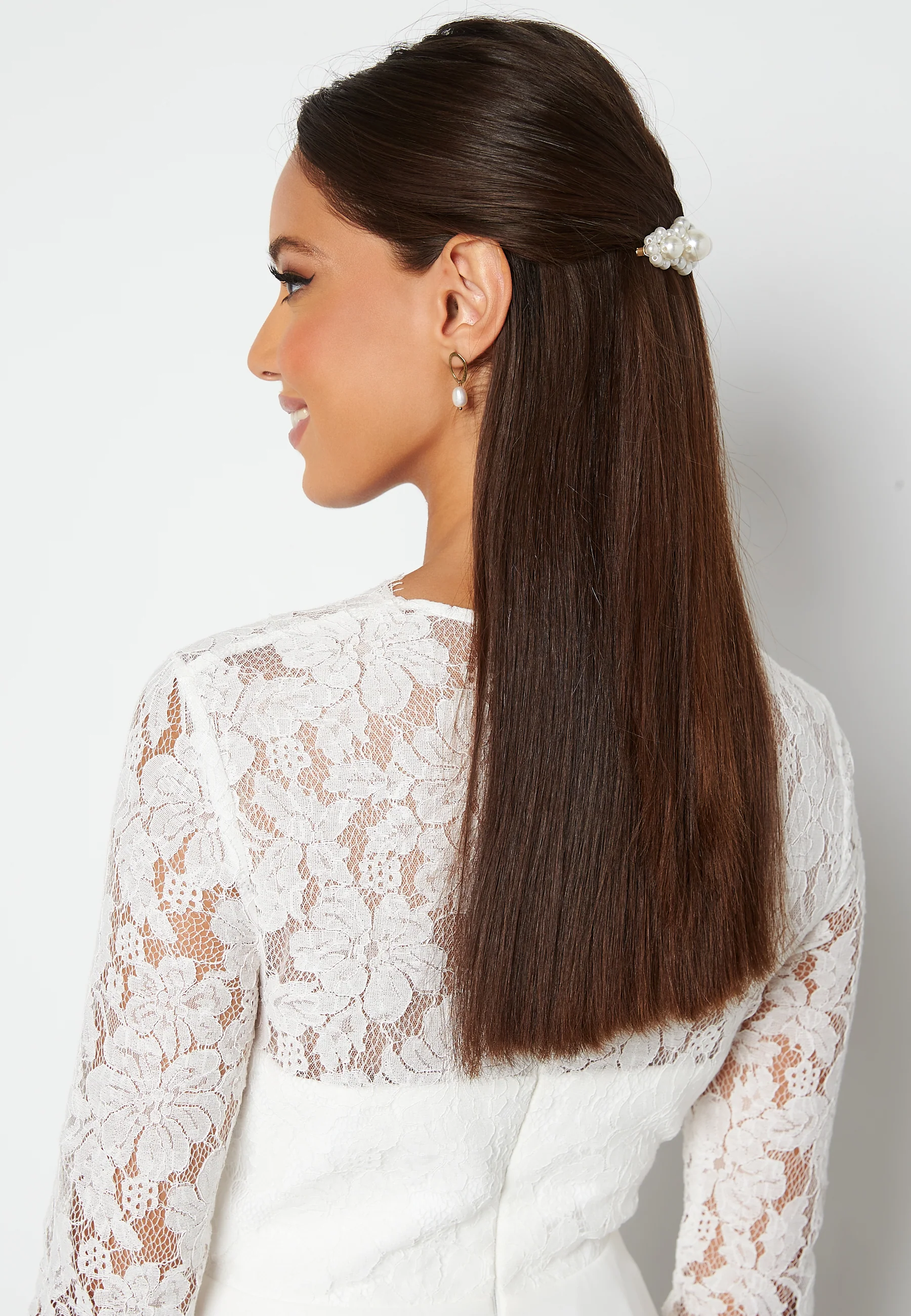 Scallop V-Neck Lace Gown - Image 6