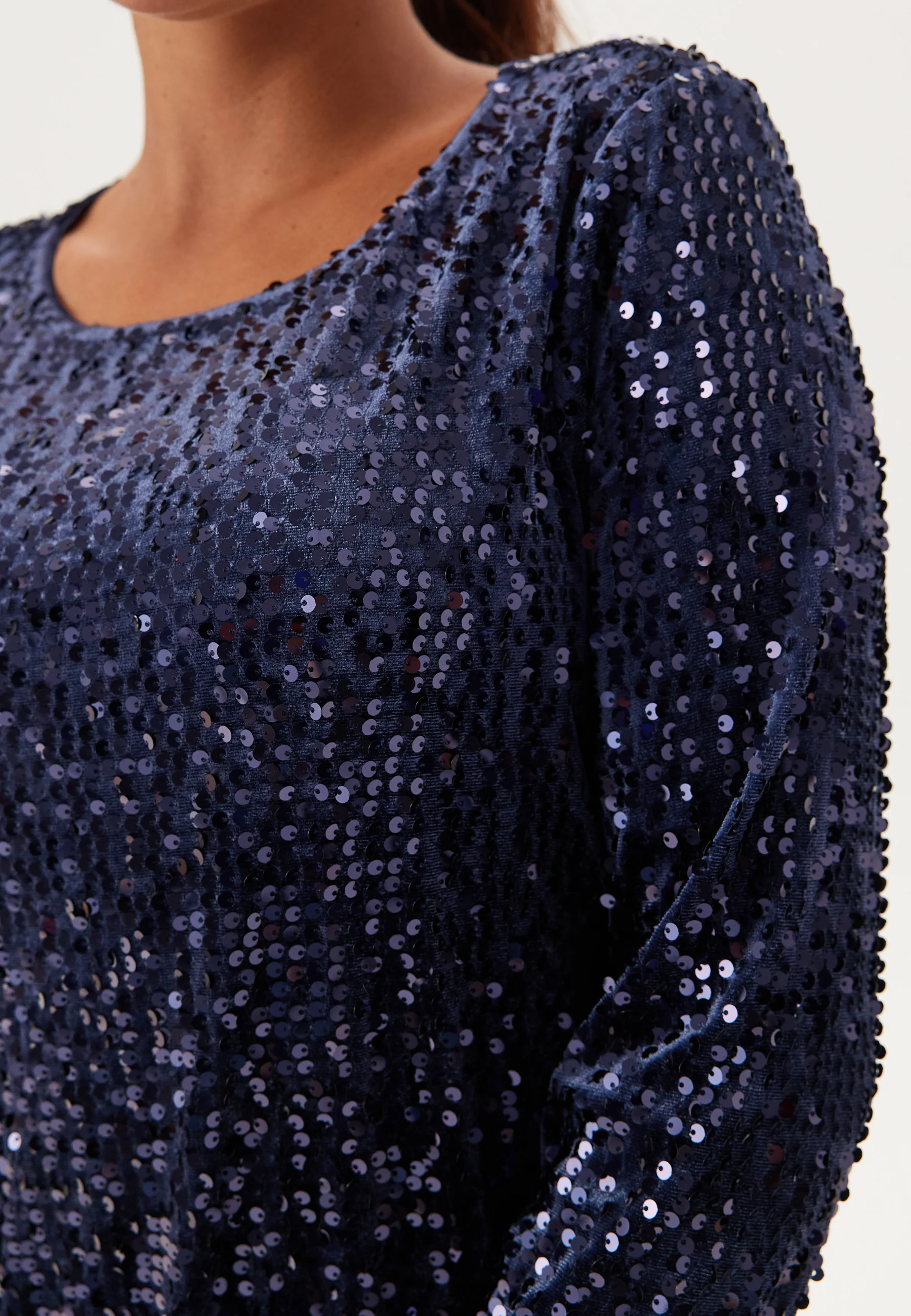 Sequin Long Midi Dress - Image 4