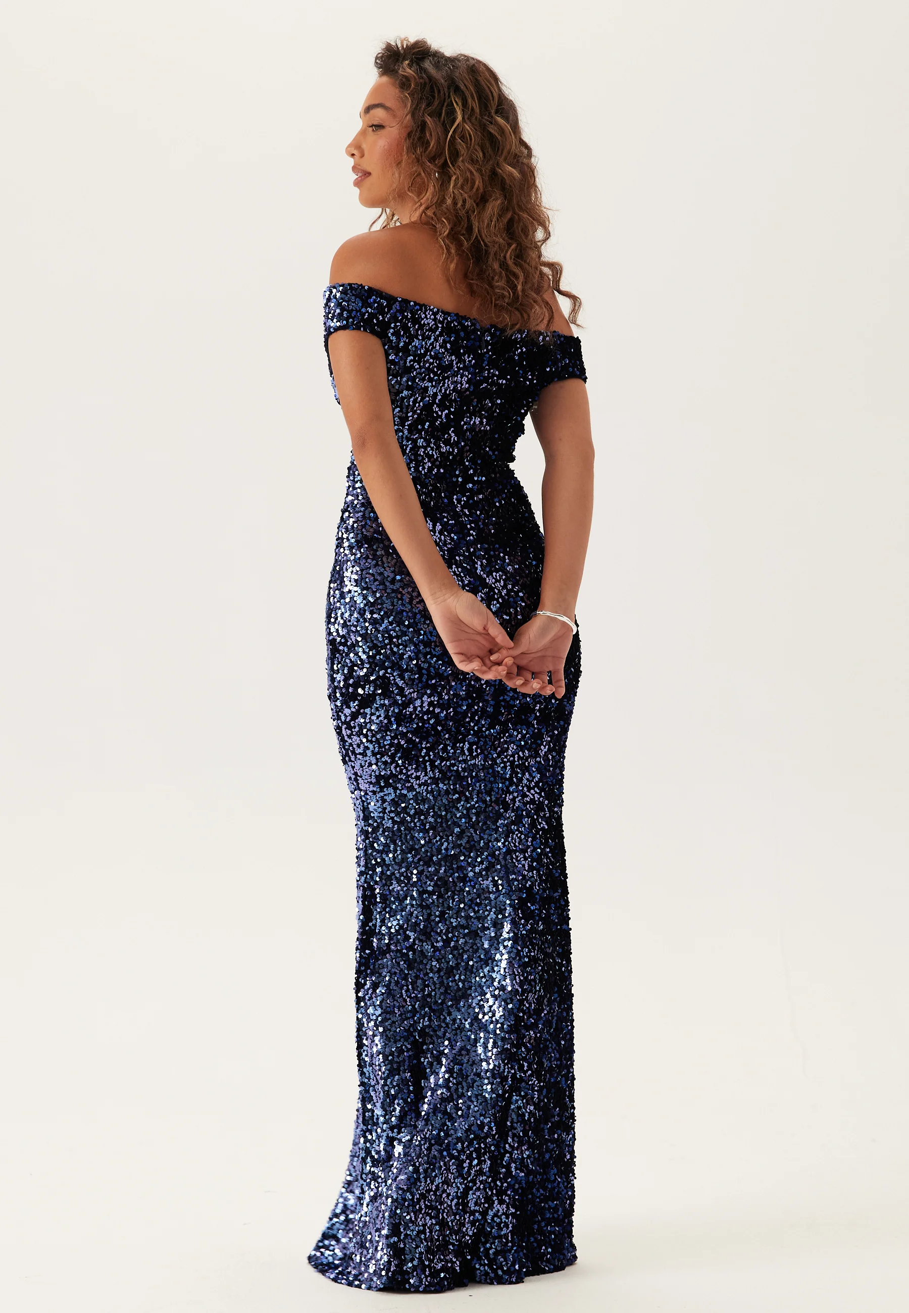 Sequin Velvet Sweetheart Maxi Dress - Image 3
