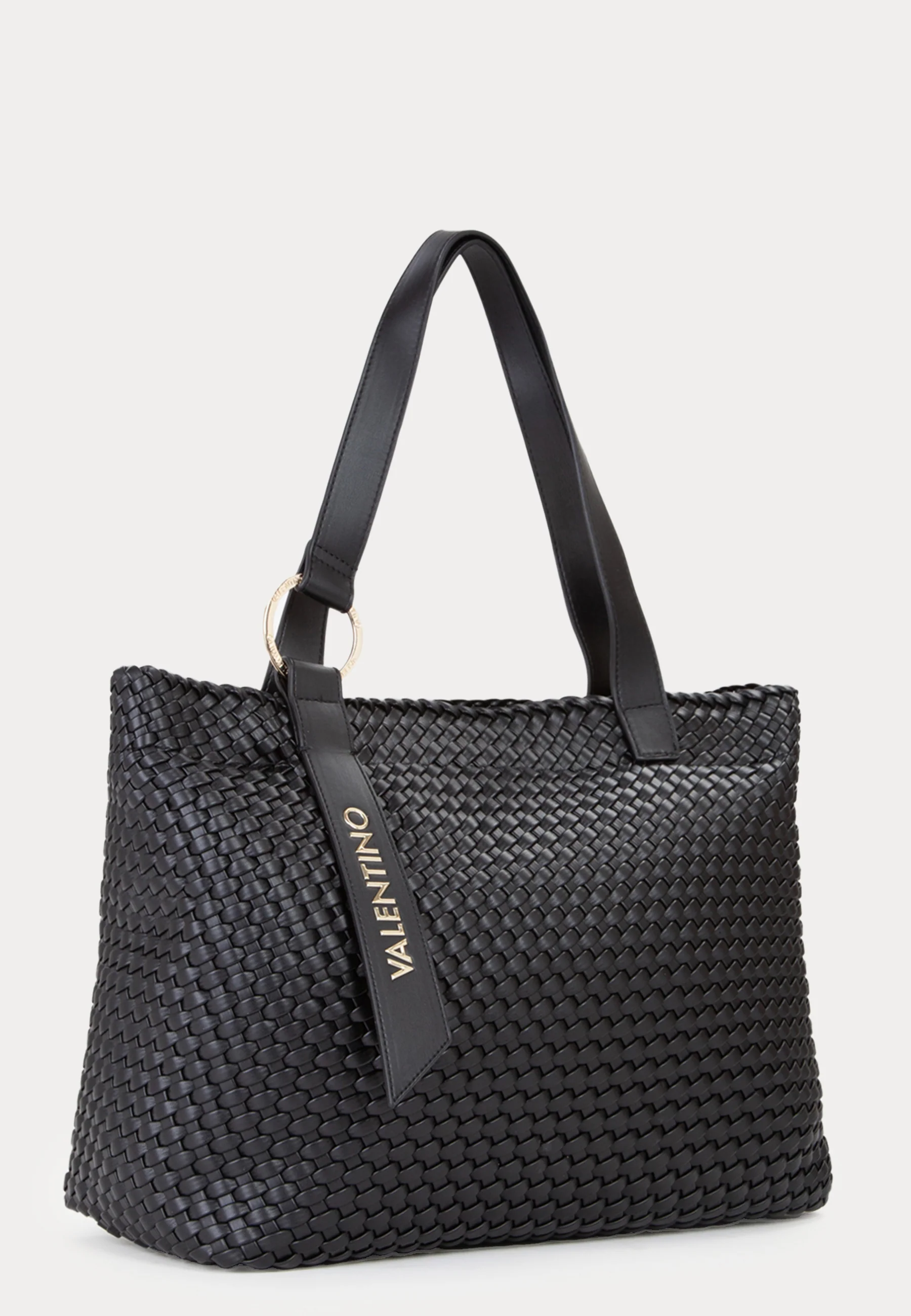 Shantel Shopping - Image 4