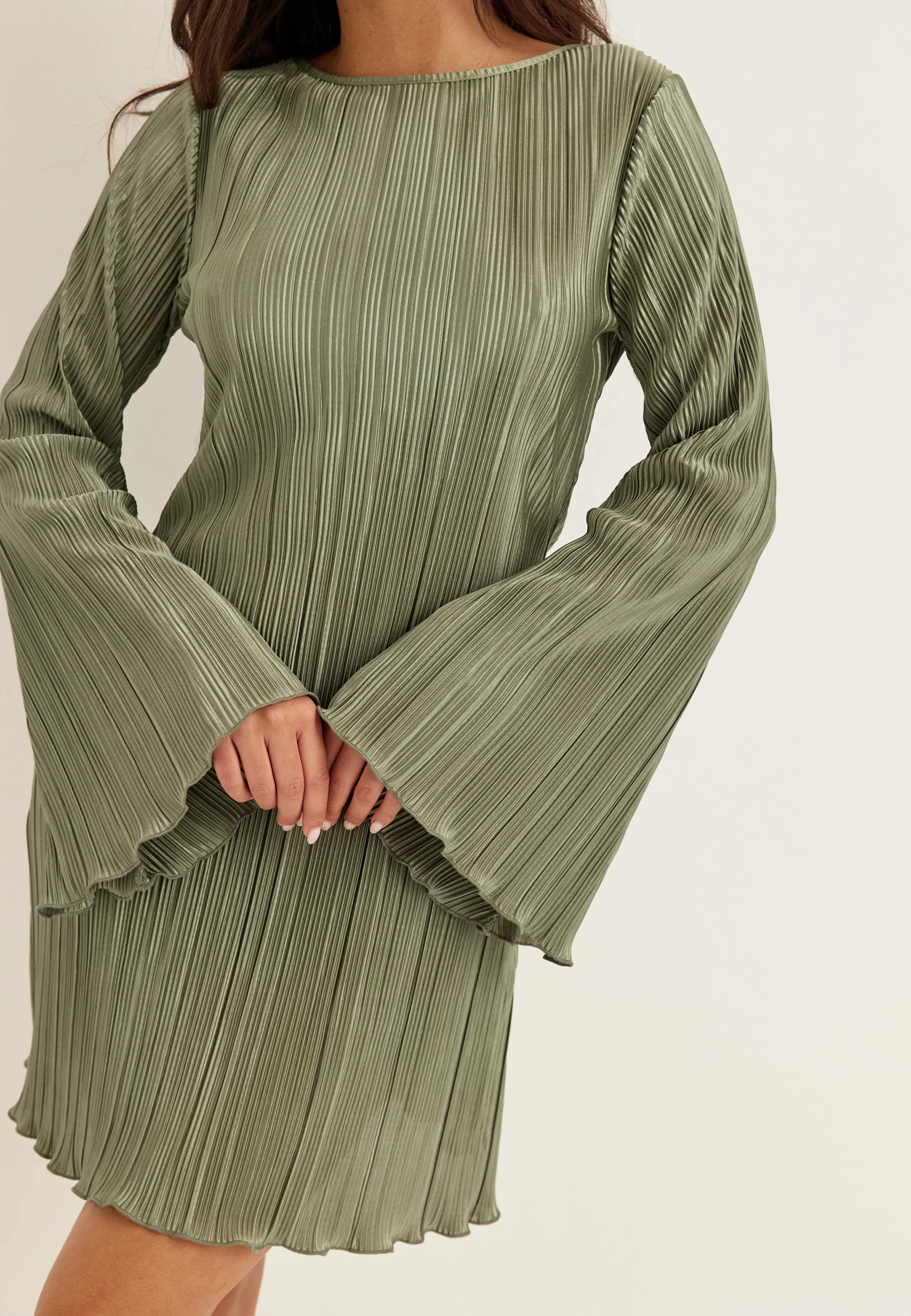 Short Pleated Frill Dress - Image 5