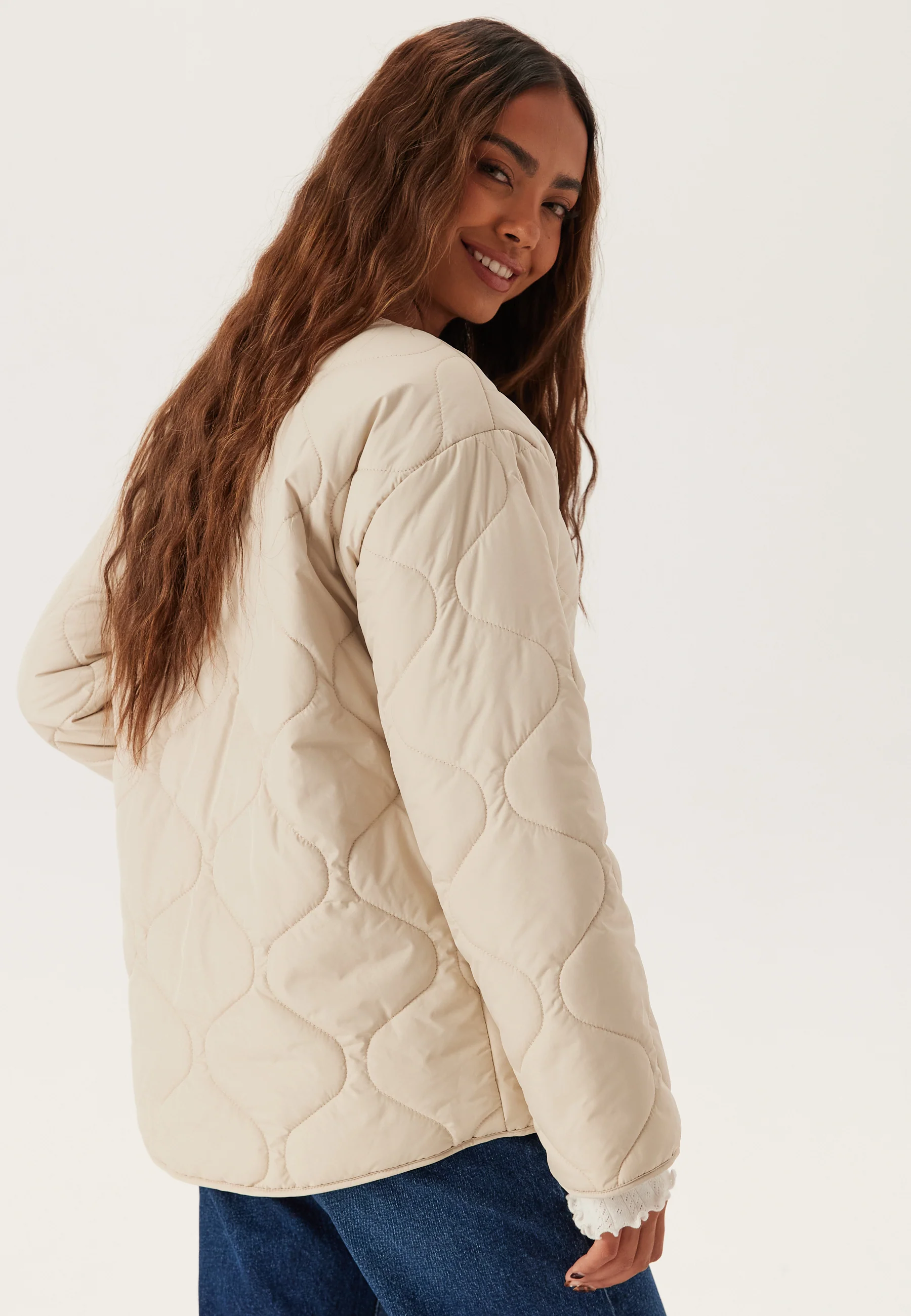 Short Quilted Jacket - Image 6