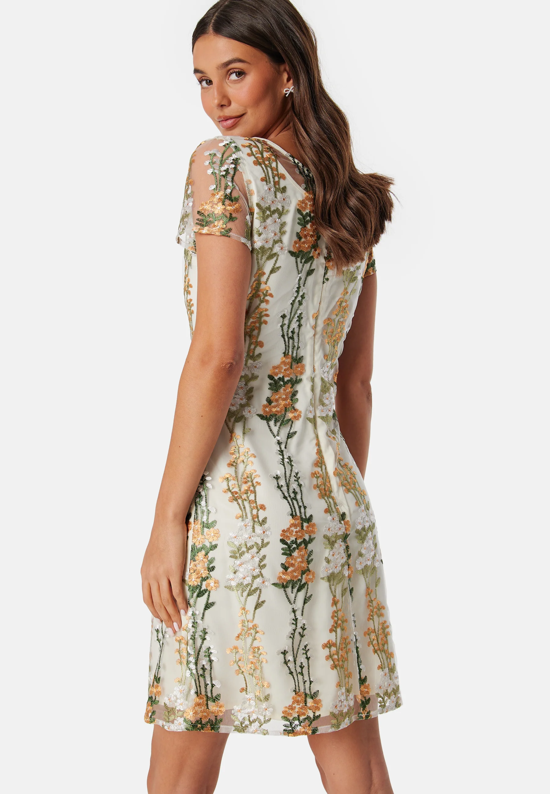 Sienna Embroidery Dress - Image 2