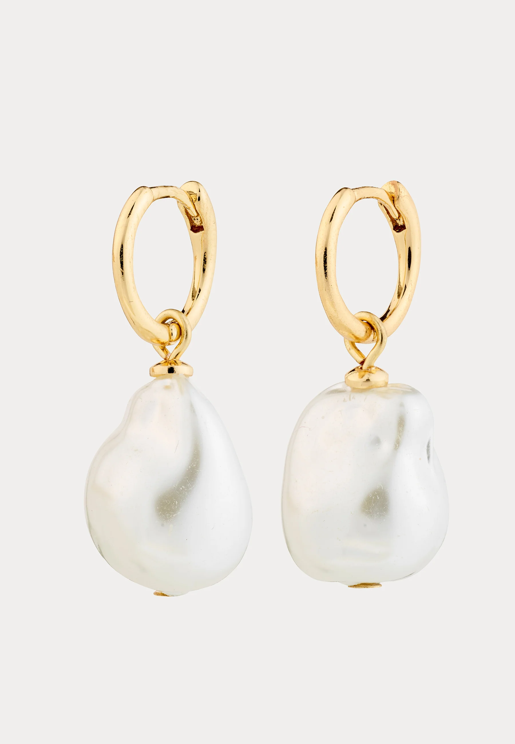 Sky Pearl Earrings Gold-plated - Image 3