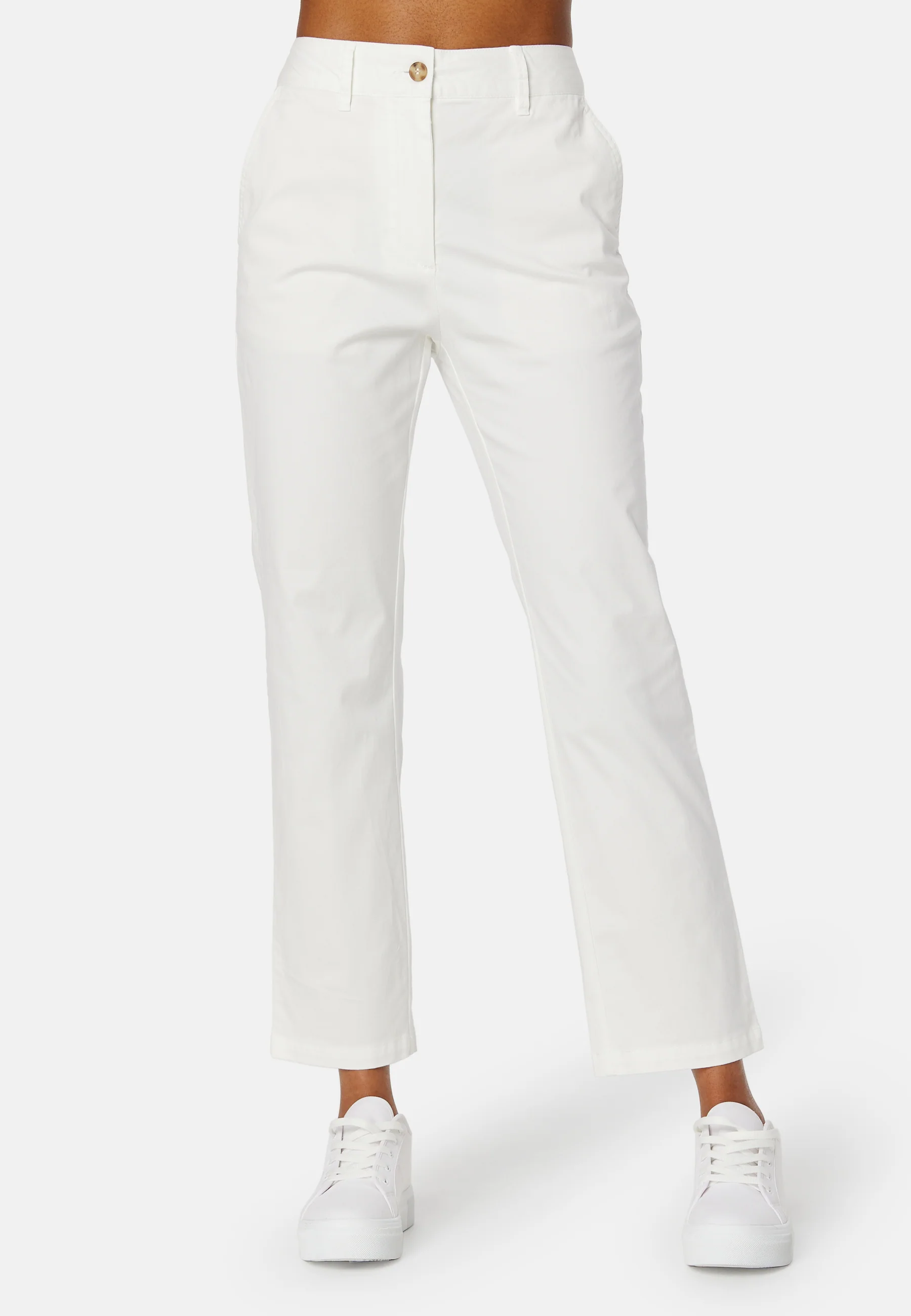 Slim Chinos