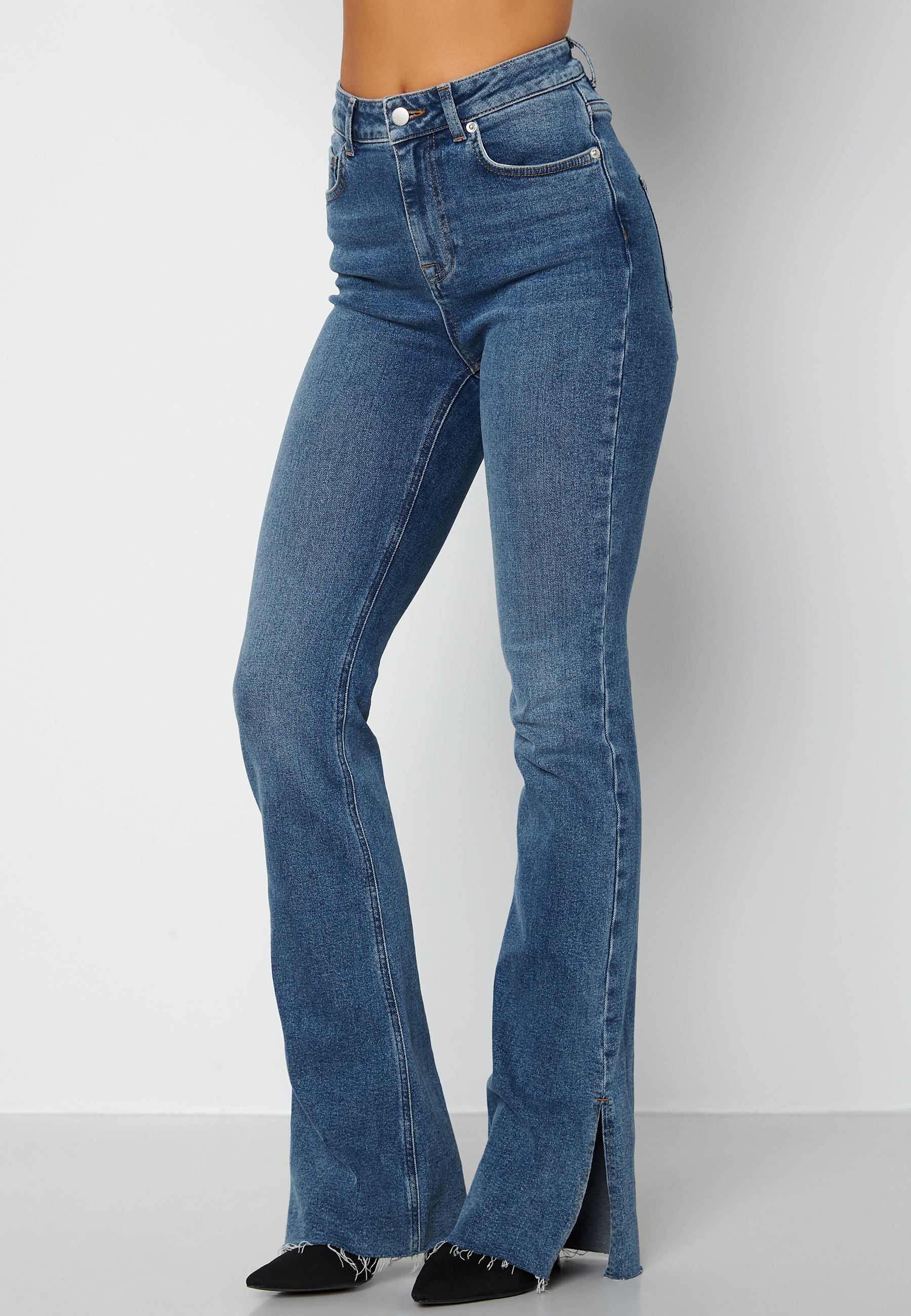 Slit jeans