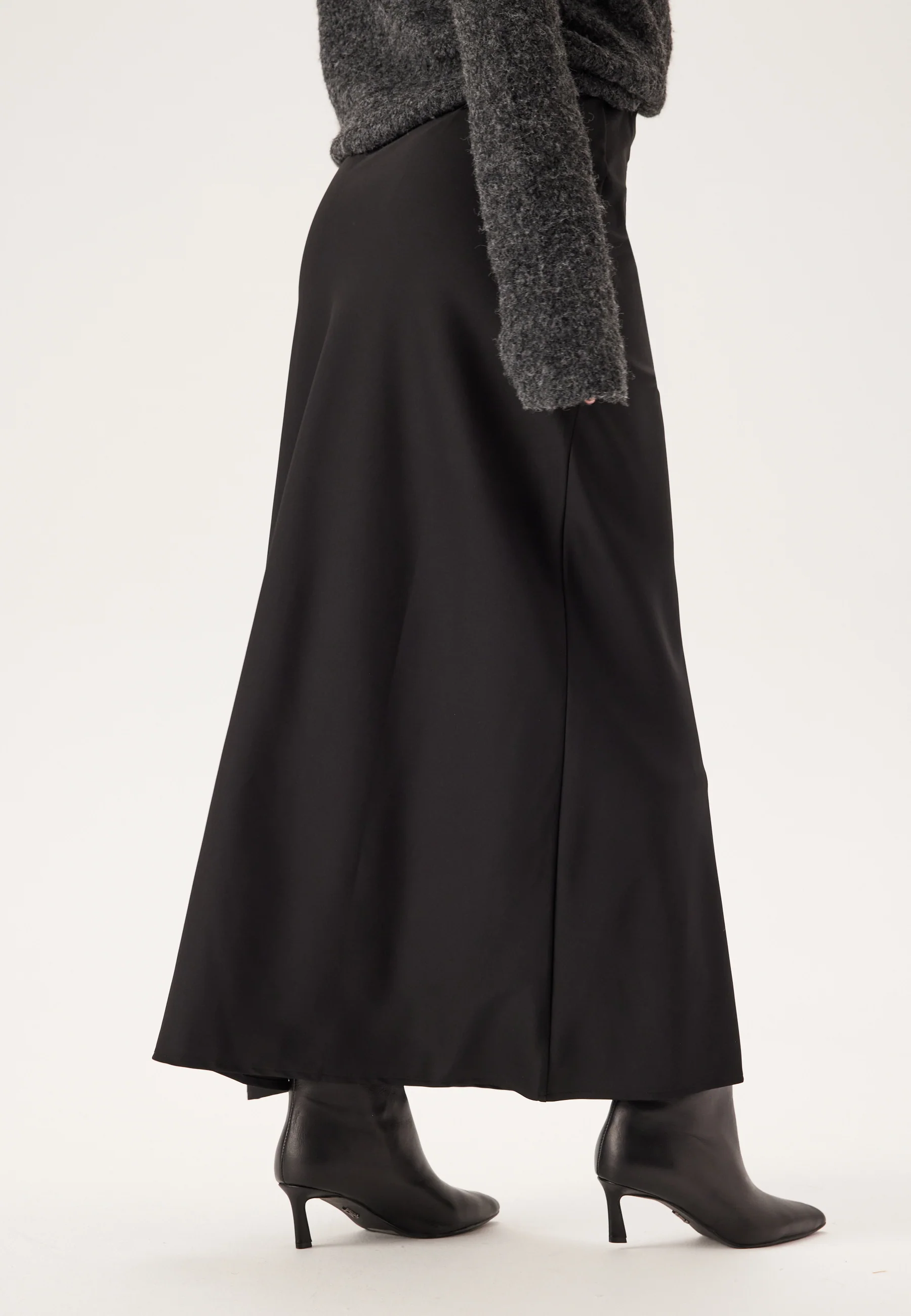 Slit Satin Maxi Skirt - Image 4