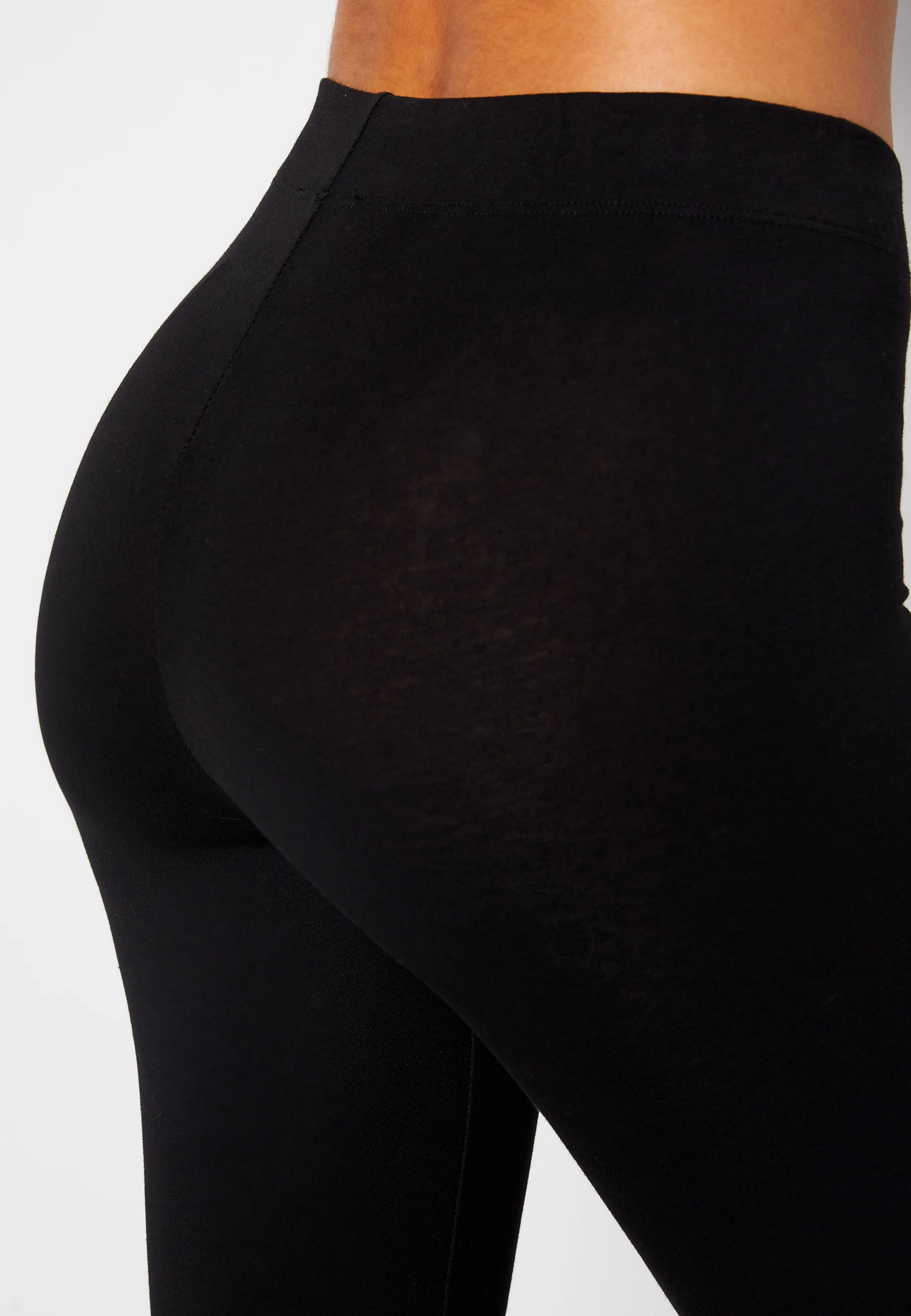 Sofia capri leggings - Image 4