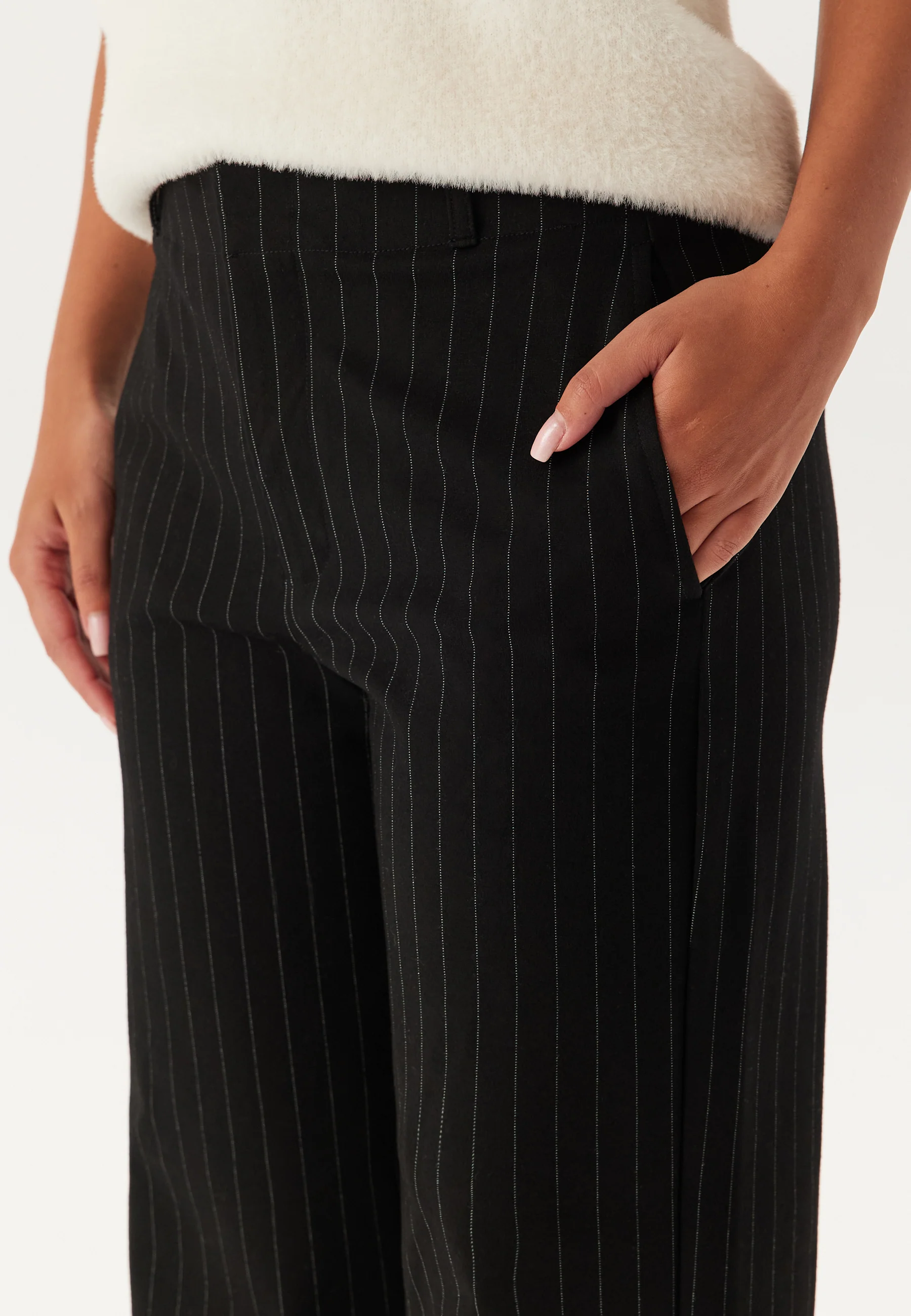 Soft Suit Wide Trousers - Image 4