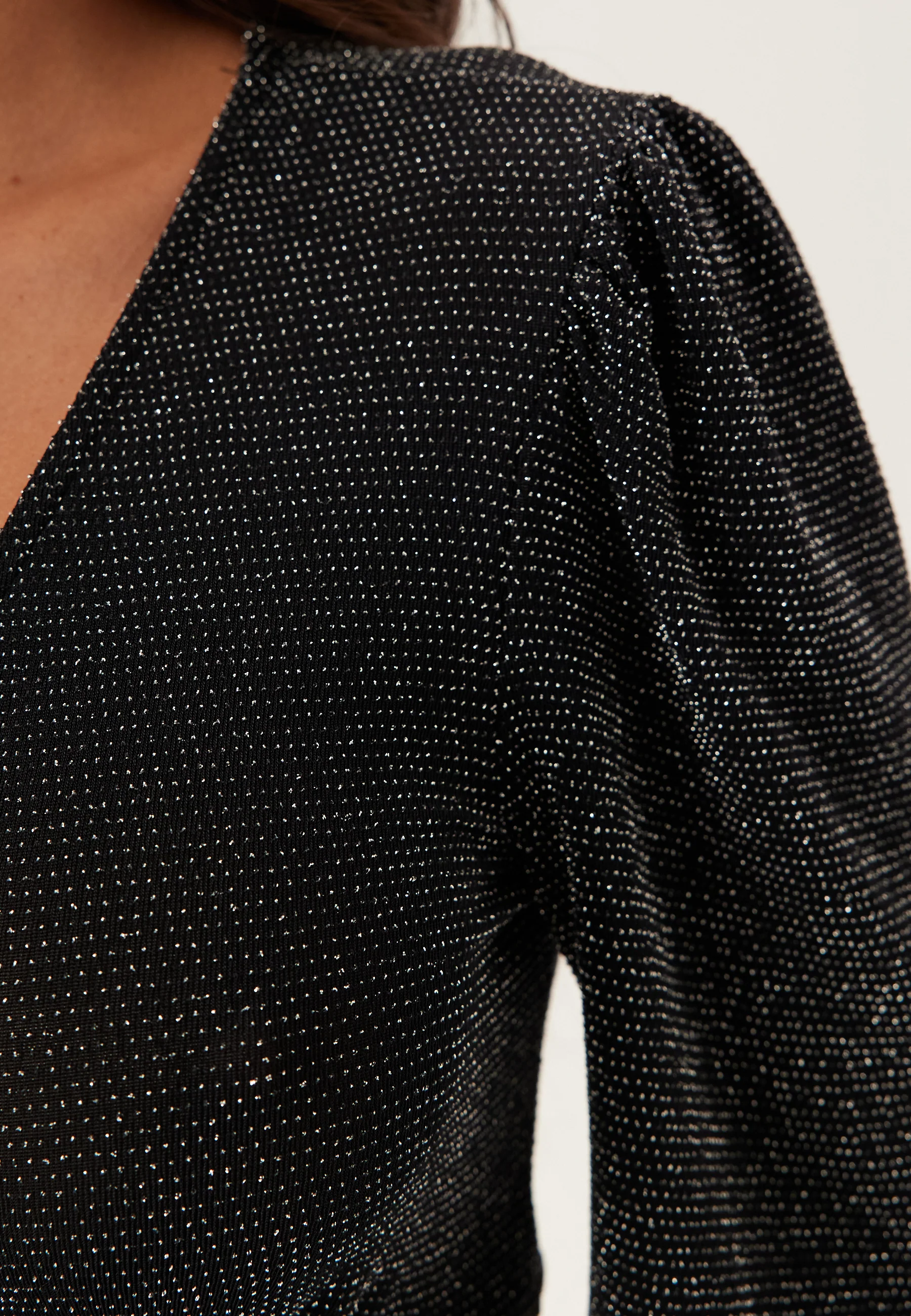 Sparkling Puff Sleeve Dress - Image 4