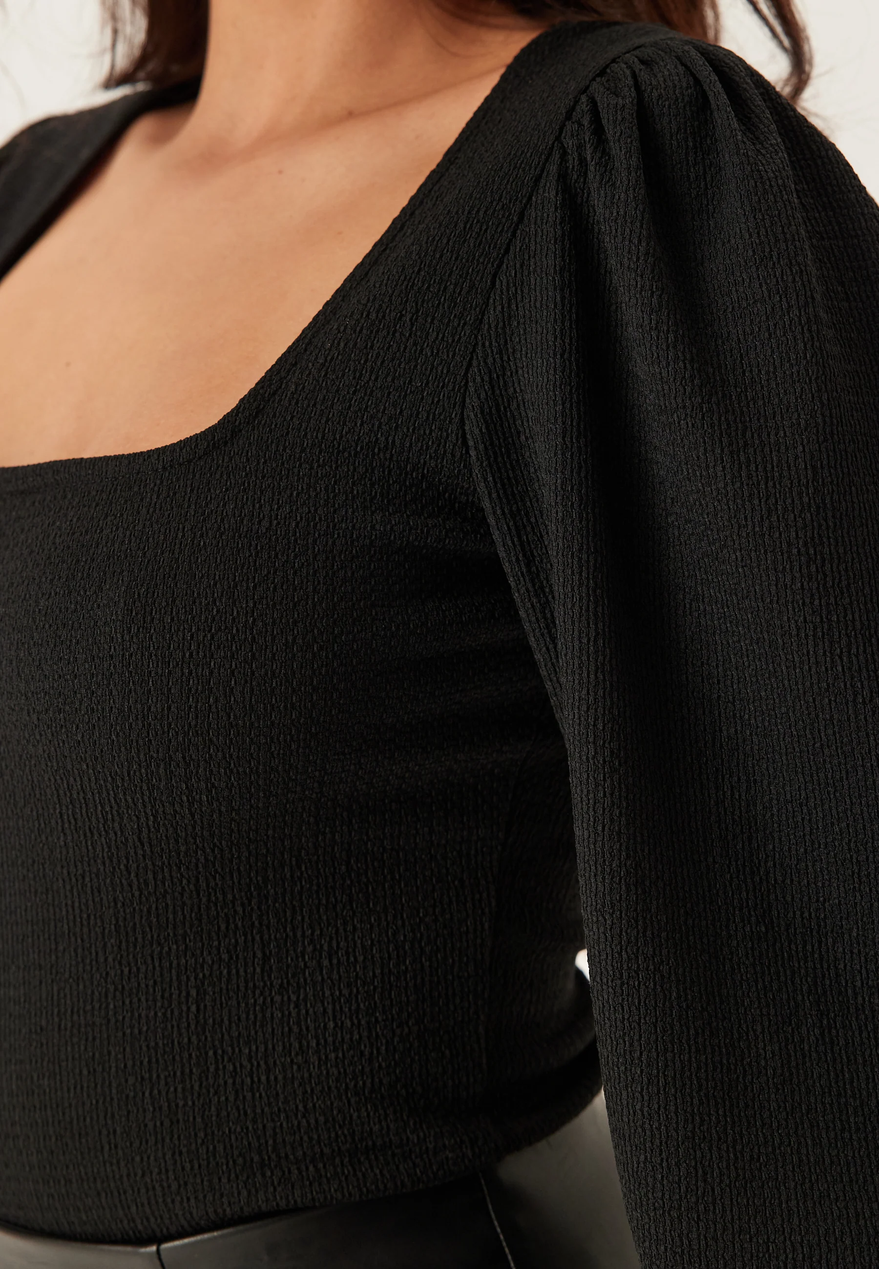 Square Neck Balloon Sleeve Top - Image 4
