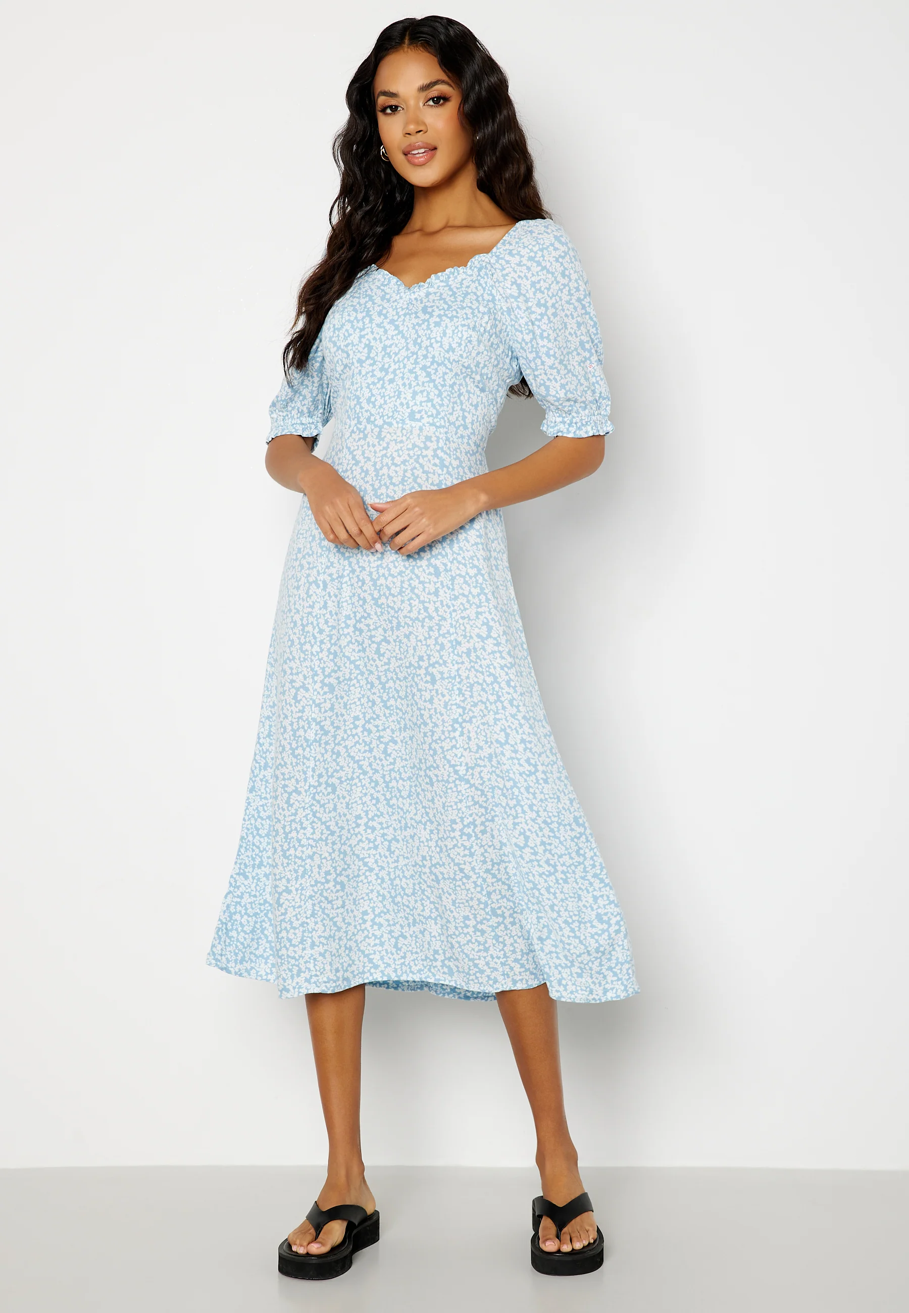Stelli 2/4 Midi Dress